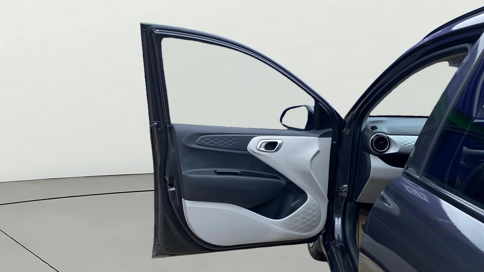 View 2025 Hyundai Grand i10 1.2 Asta Petrol Image 37 Used 2025 Hyundai Grand i10 1.2 Asta Petrol Image 37