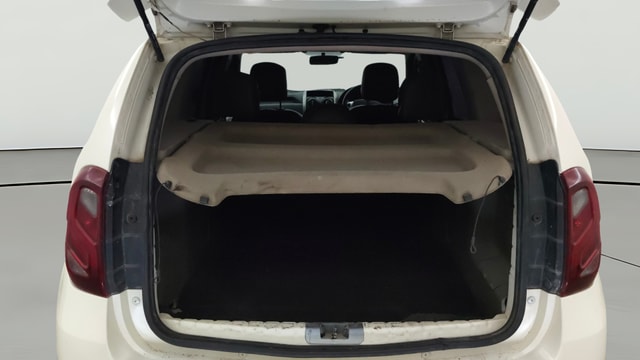 View Renault Duster Image 36 Used Renault Duster Image 36