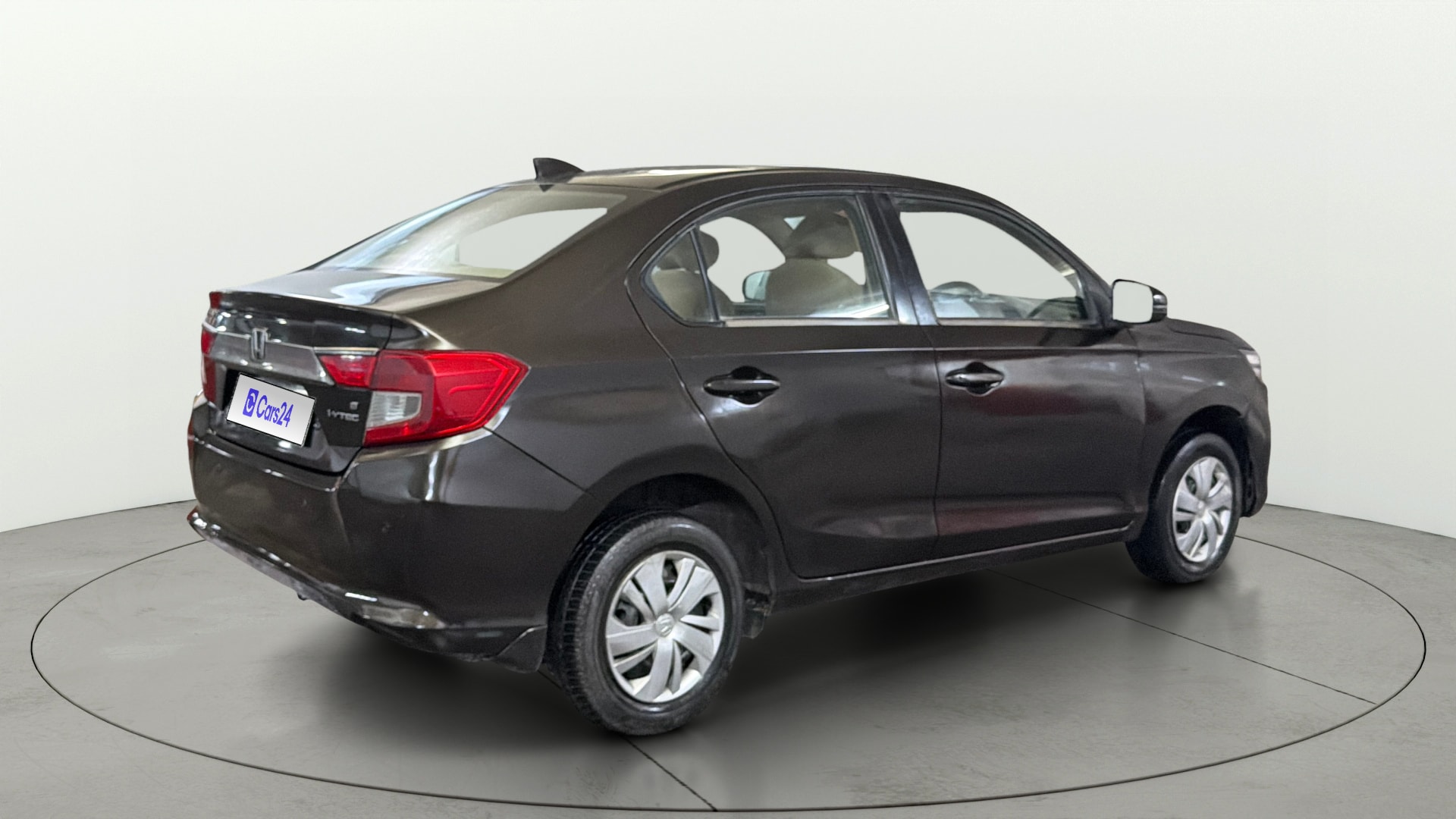 View 2018 Honda Amaze E MT Petrol BS IV Image 41 Used 2018 Honda Amaze E MT Petrol BS IV Image 41