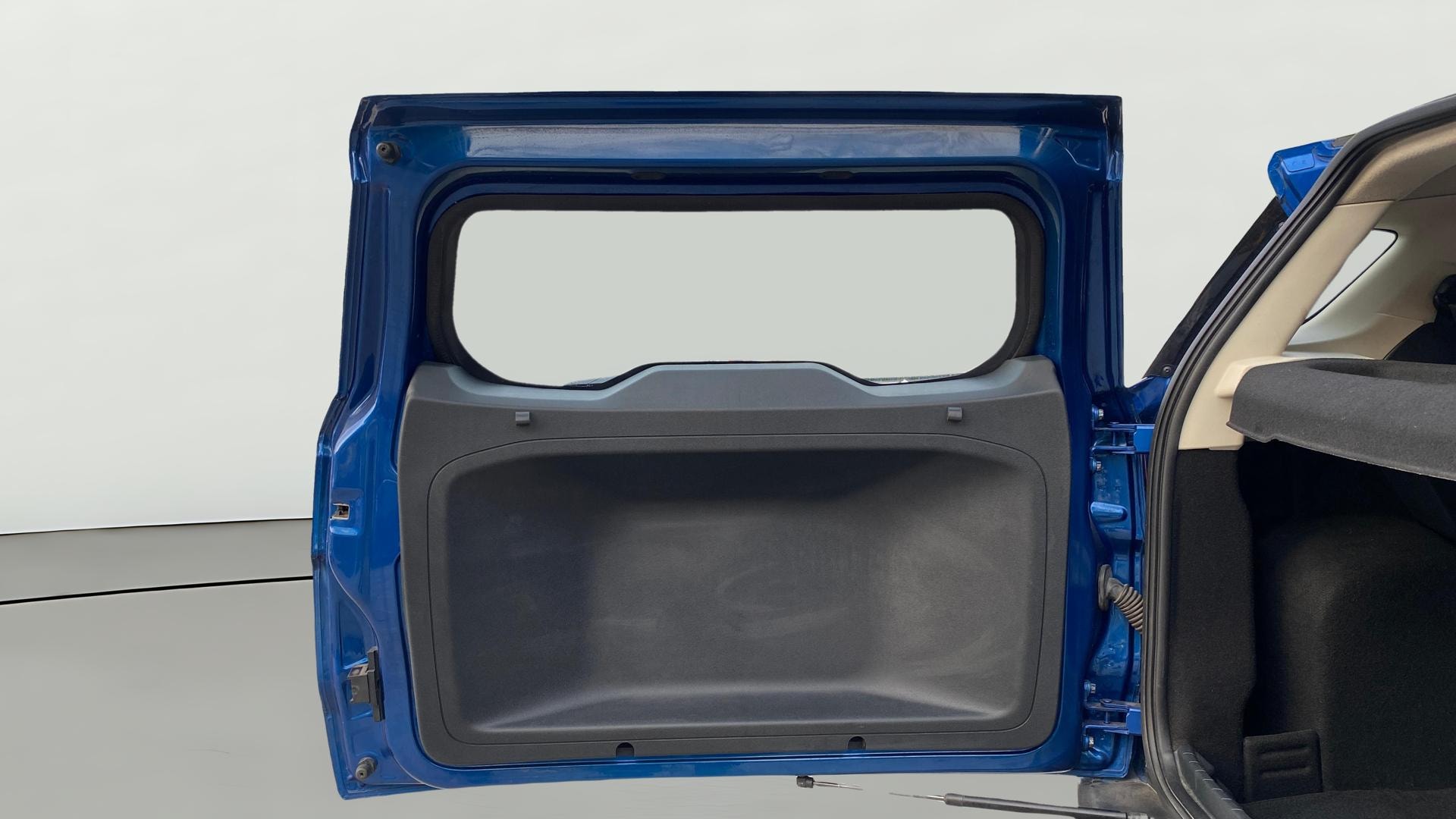 View 2021 Ford EcoSport 1.5 TDCi Diesel Ambiente BS IV Image 17 Used 2021 Ford EcoSport 1.5 TDCi Diesel Ambiente BS IV Image 17
