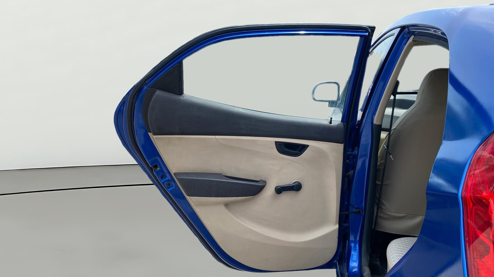 Used 2014 Hyundai EON Used 2014 Hyundai EON