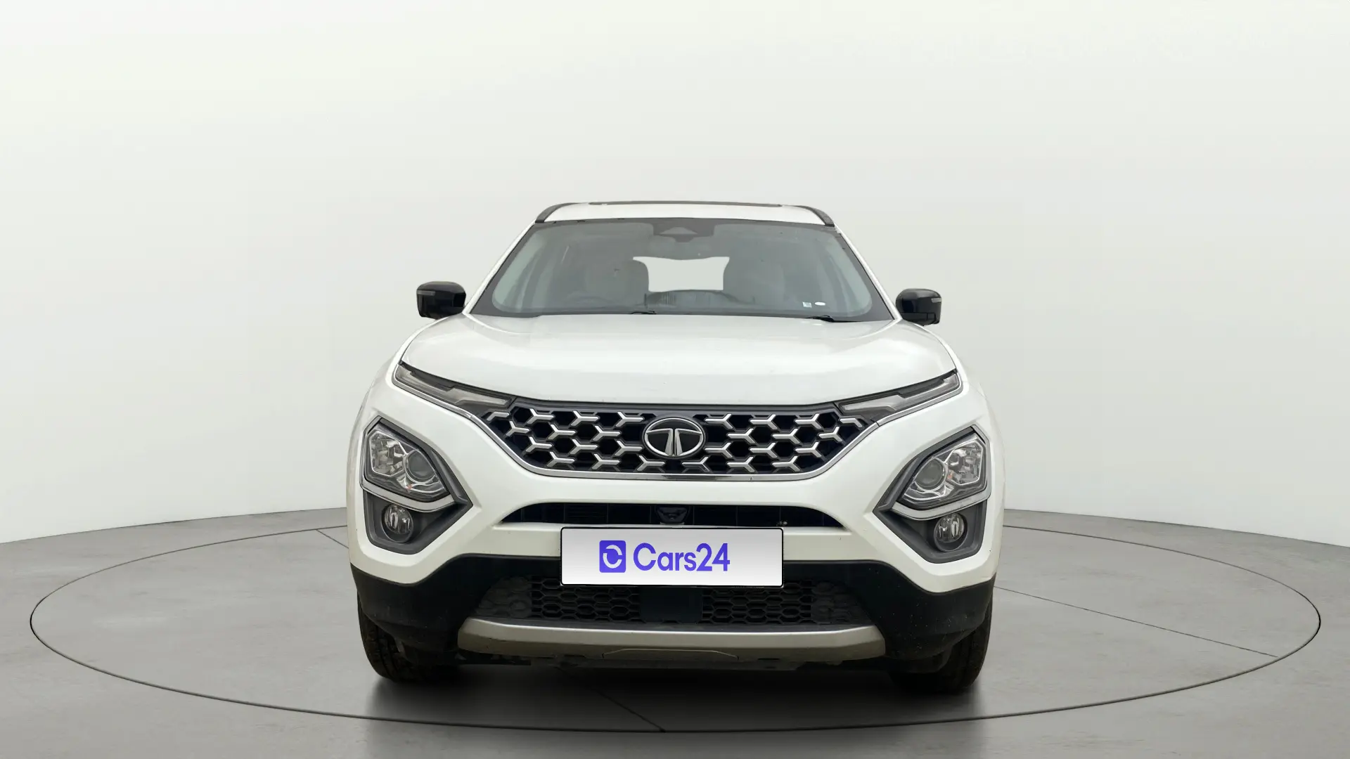 2023 टाटा सफारी 4X2 2023 टाटा सफारी 4X2