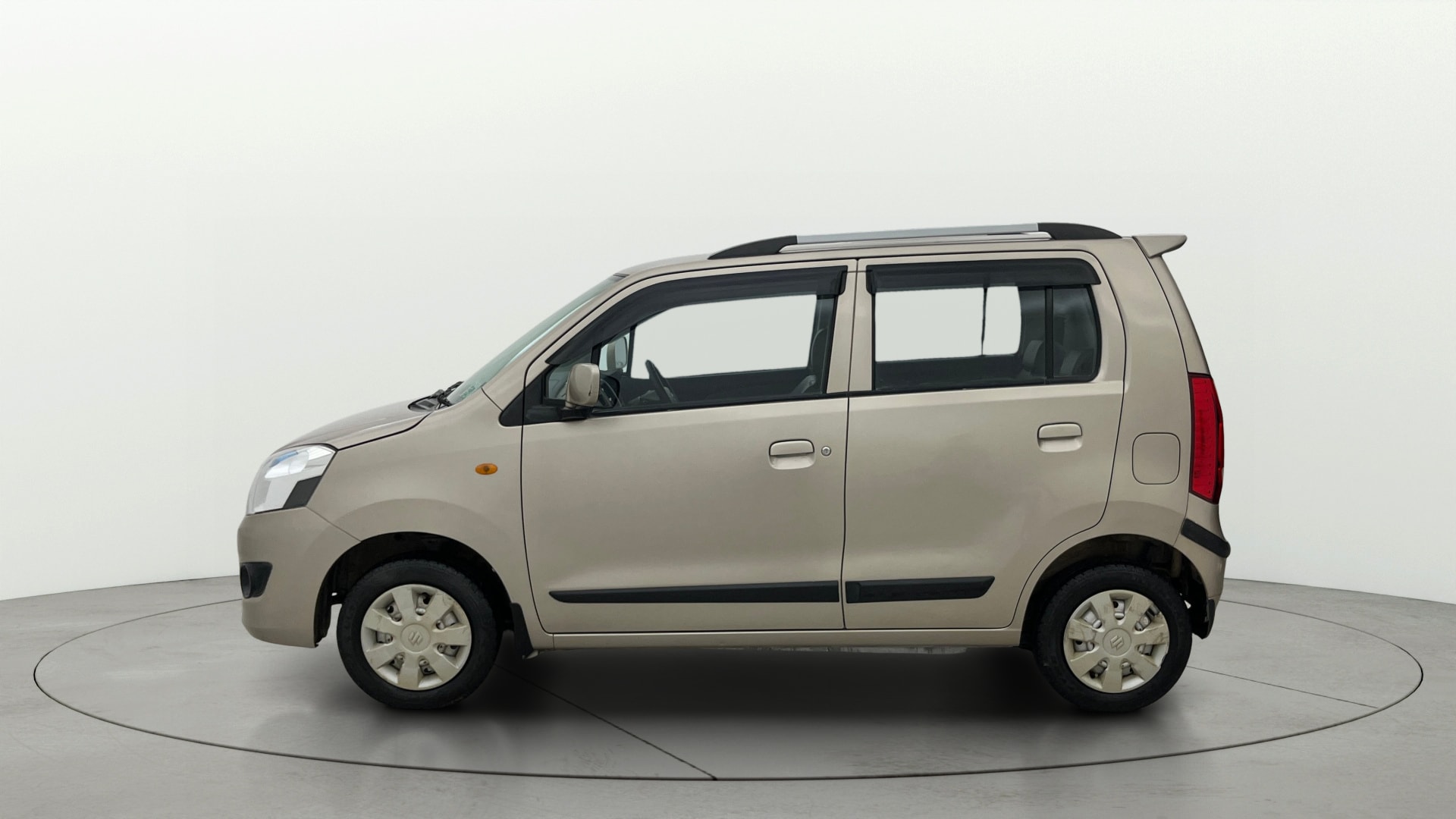 View 2016 Maruti Suzuki 1000 Base Variant Image 5 Used 2016 Maruti Suzuki 1000 Base Variant Image 5