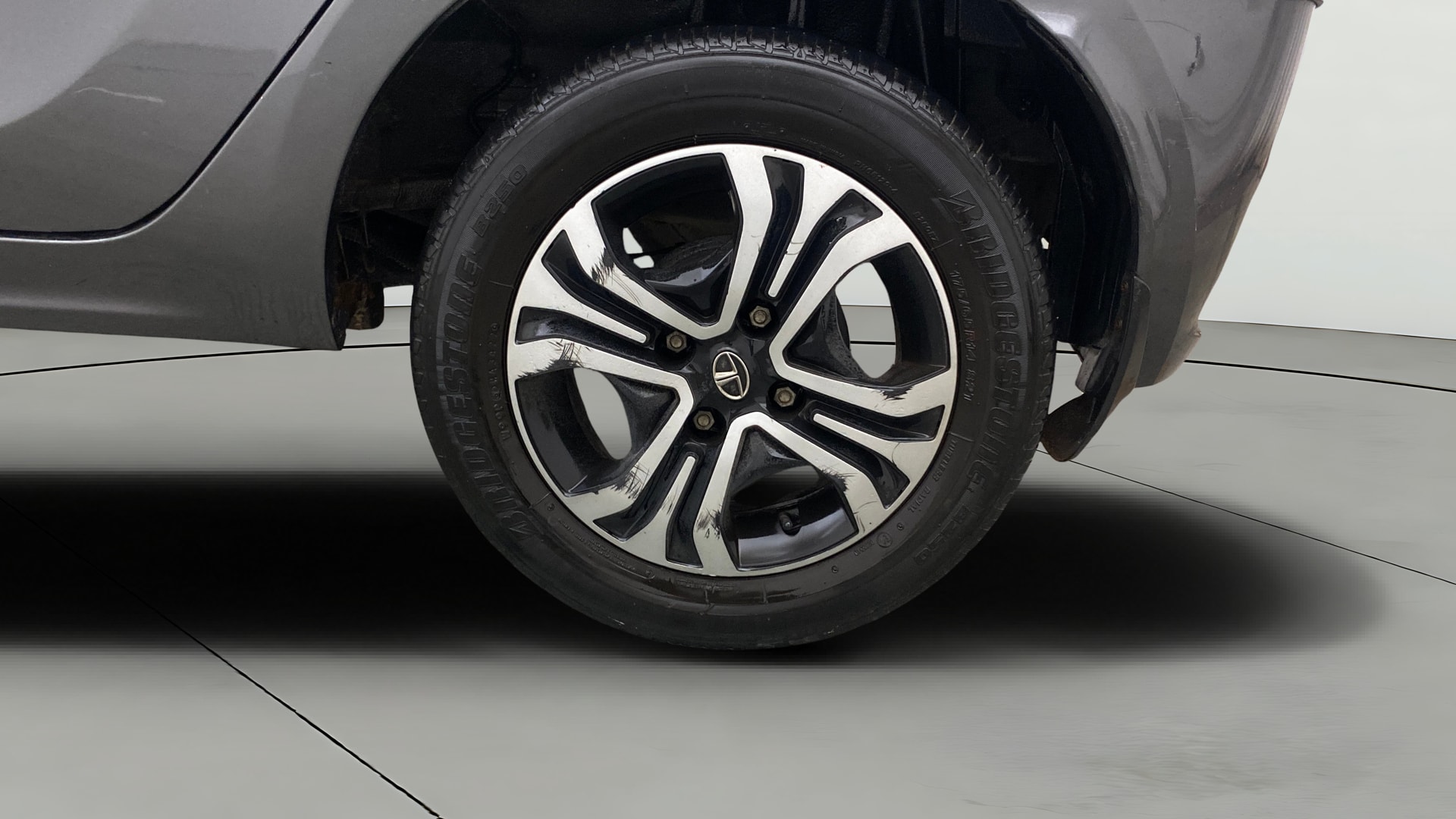 Used 2022 Tata Tiago Used 2022 Tata Tiago