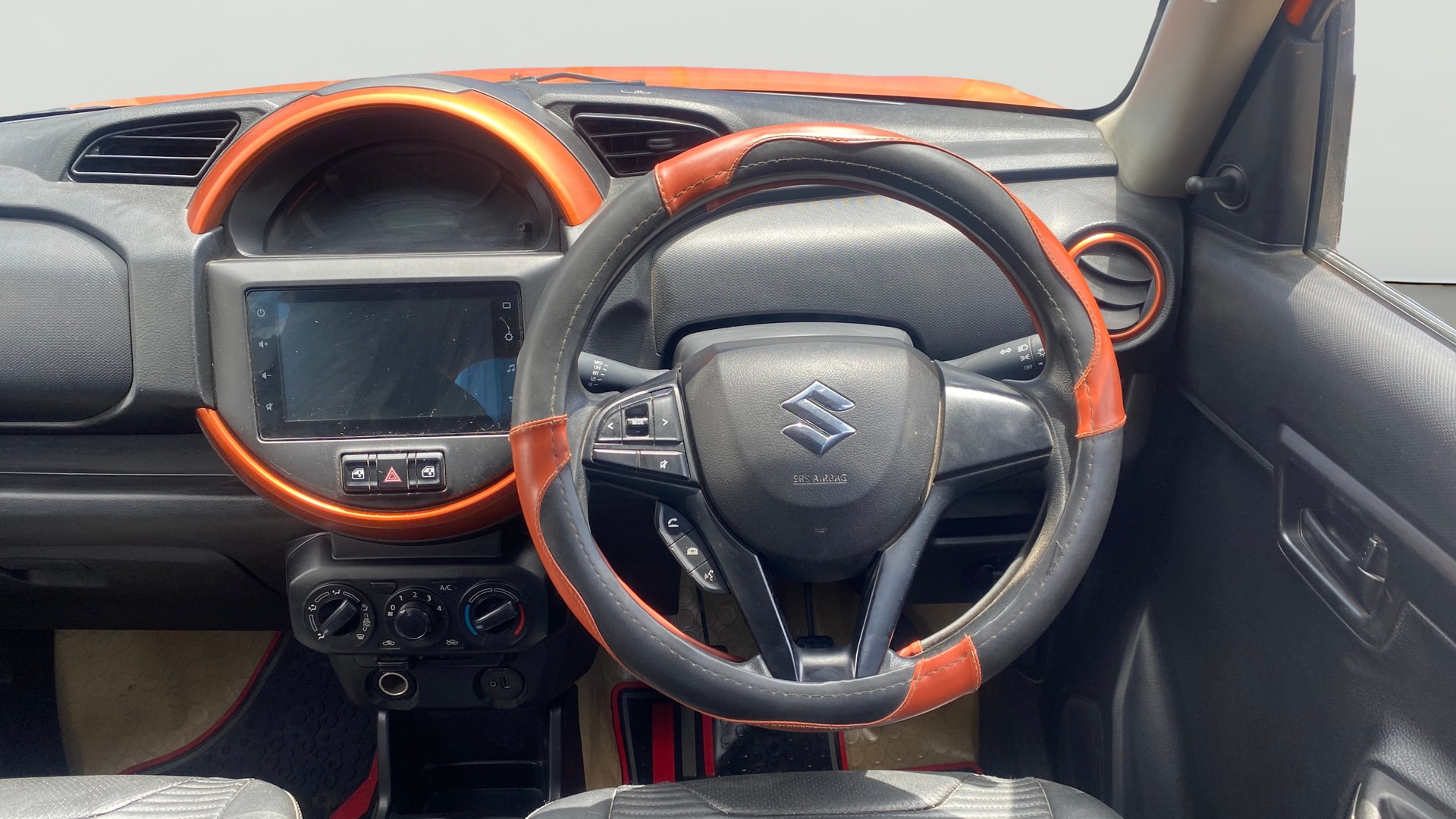View 2019 Maruti Suzuki 1000 Base Variant Image 20 Used 2019 Maruti Suzuki 1000 Base Variant Image 20