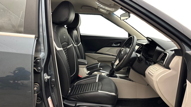 View Mahindra XUV300 Image 26 Used Mahindra XUV300 Image 26