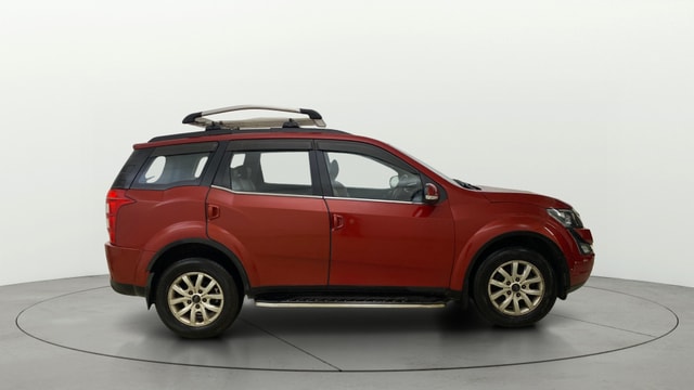 View Mahindra XUV500 Image 29 Used Mahindra XUV500 Image 29