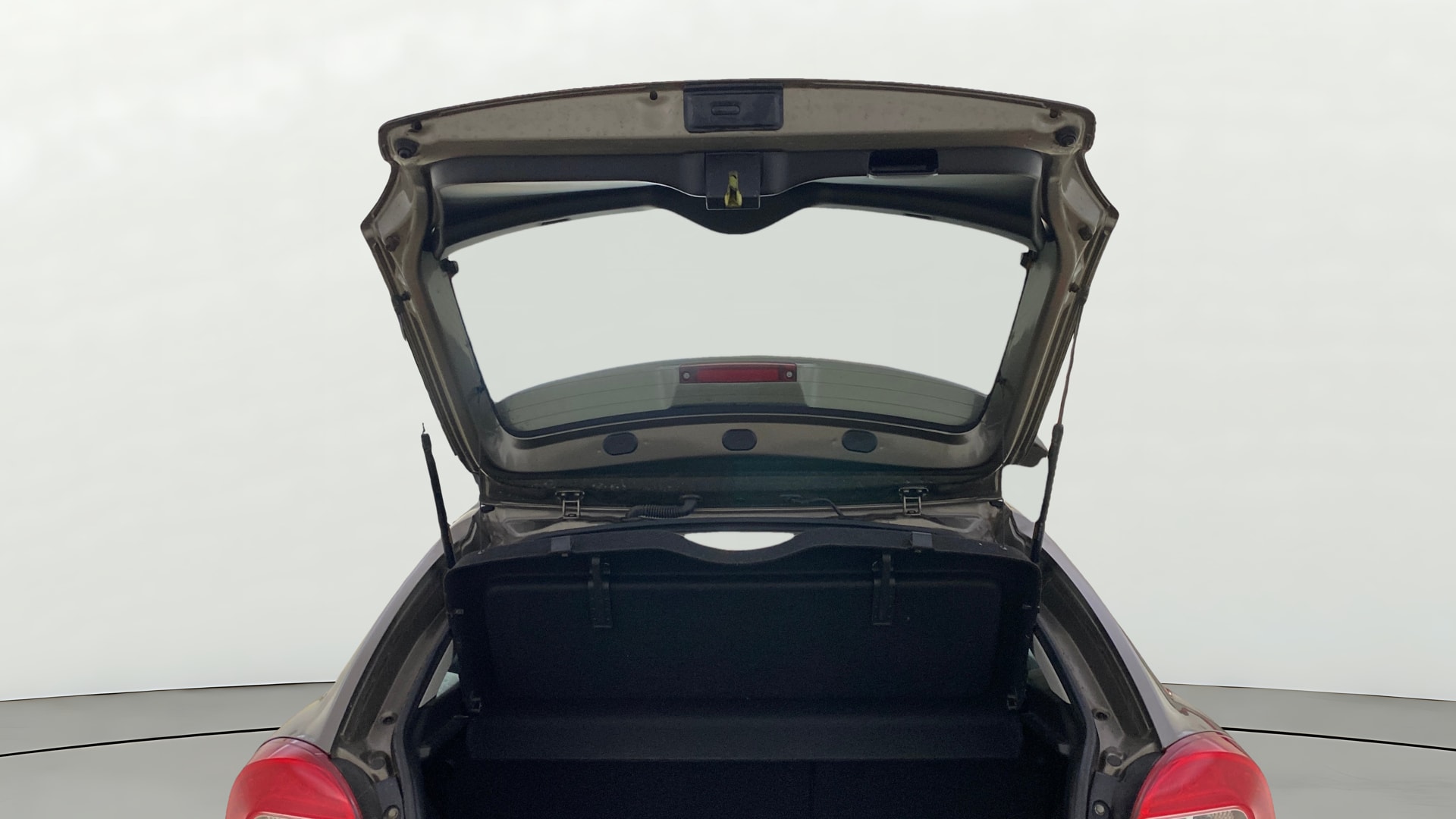 View 2019 Maruti Suzuki 1000 Base Variant Image 16 Used 2019 Maruti Suzuki 1000 Base Variant Image 16