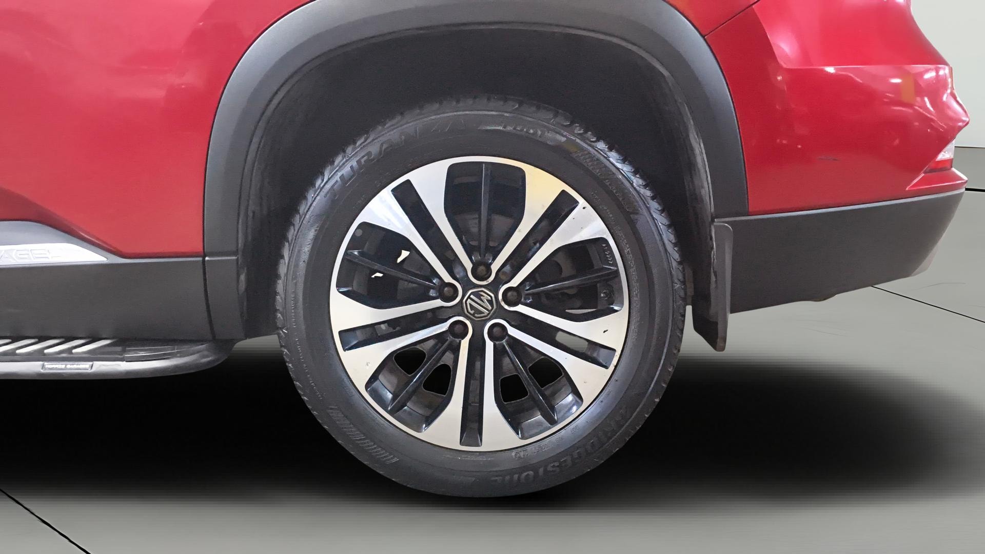 View 2022 MG Hector Plus Sharp CVT Petrol Image 12 Used 2022 MG Hector Plus Sharp CVT Petrol Image 12