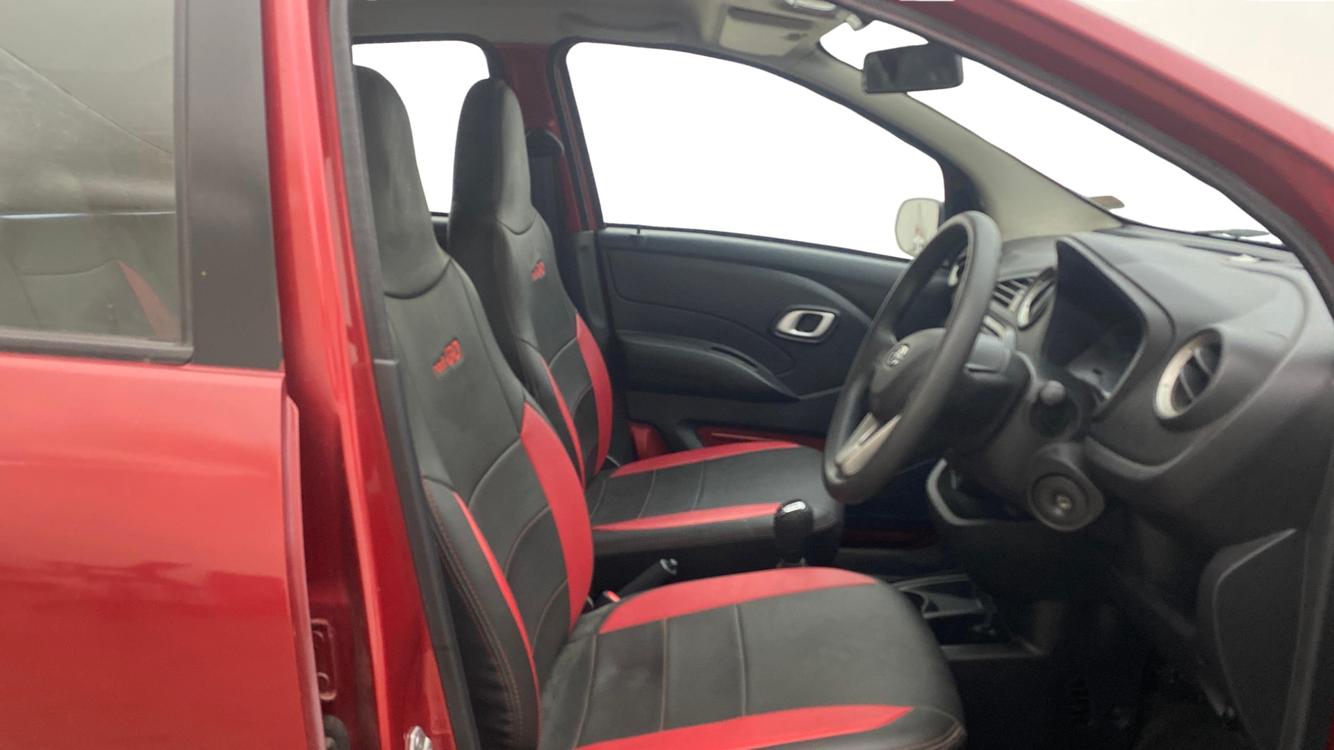 View 2018 Datsun Redi GO T (O) 1.0L AMT BS IV Image 25 Used 2018 Datsun Redi GO T (O) 1.0L AMT BS IV Image 25