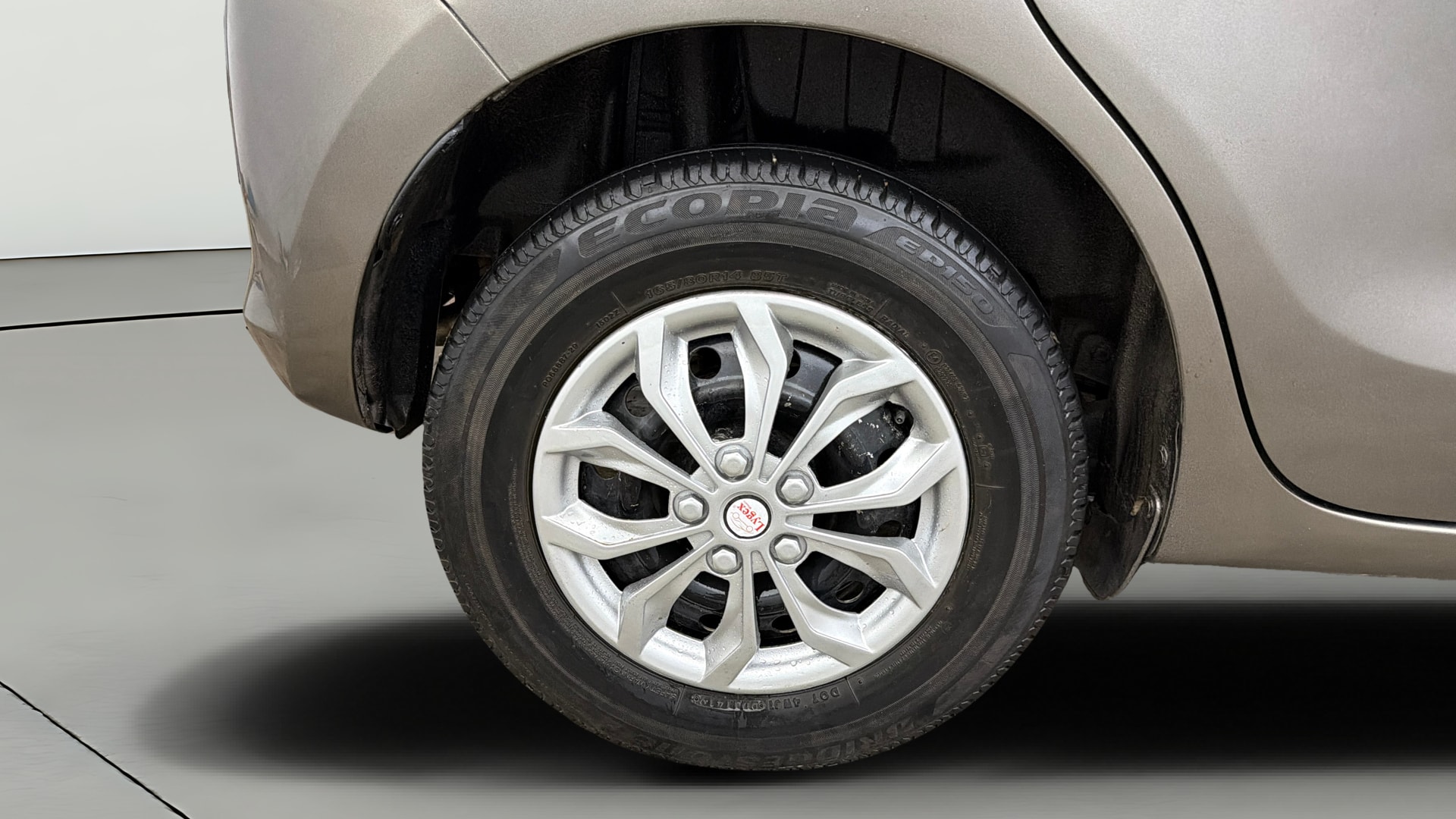 View 2019 Maruti Suzuki 1000 Base Variant Image 23 Used 2019 Maruti Suzuki 1000 Base Variant Image 23