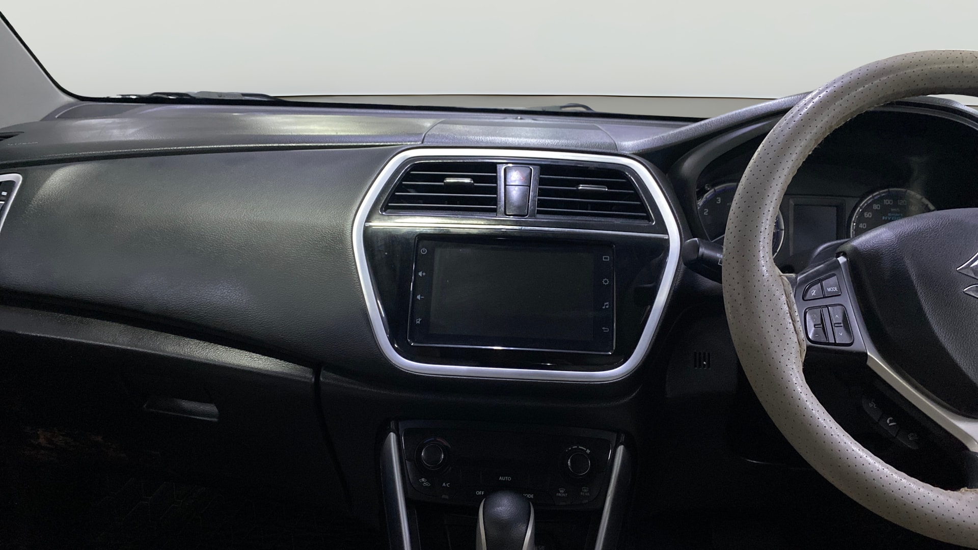 View 2021 Maruti Suzuki 1000 Base Variant Image 32 Used 2021 Maruti Suzuki 1000 Base Variant Image 32
