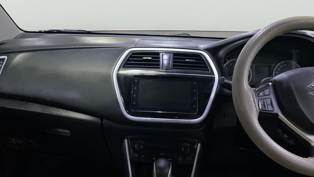 View Maruti Suzuki 1000 Image 32 Used Maruti Suzuki 1000 Image 32