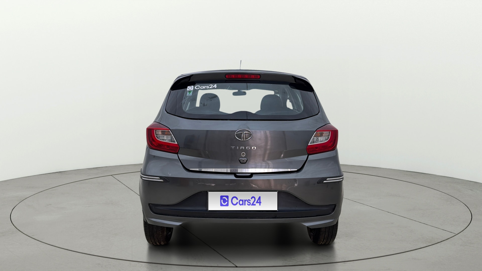 View 2022 Tata Tiago Revotorq XB Image 39 Used 2022 Tata Tiago Revotorq XB Image 39