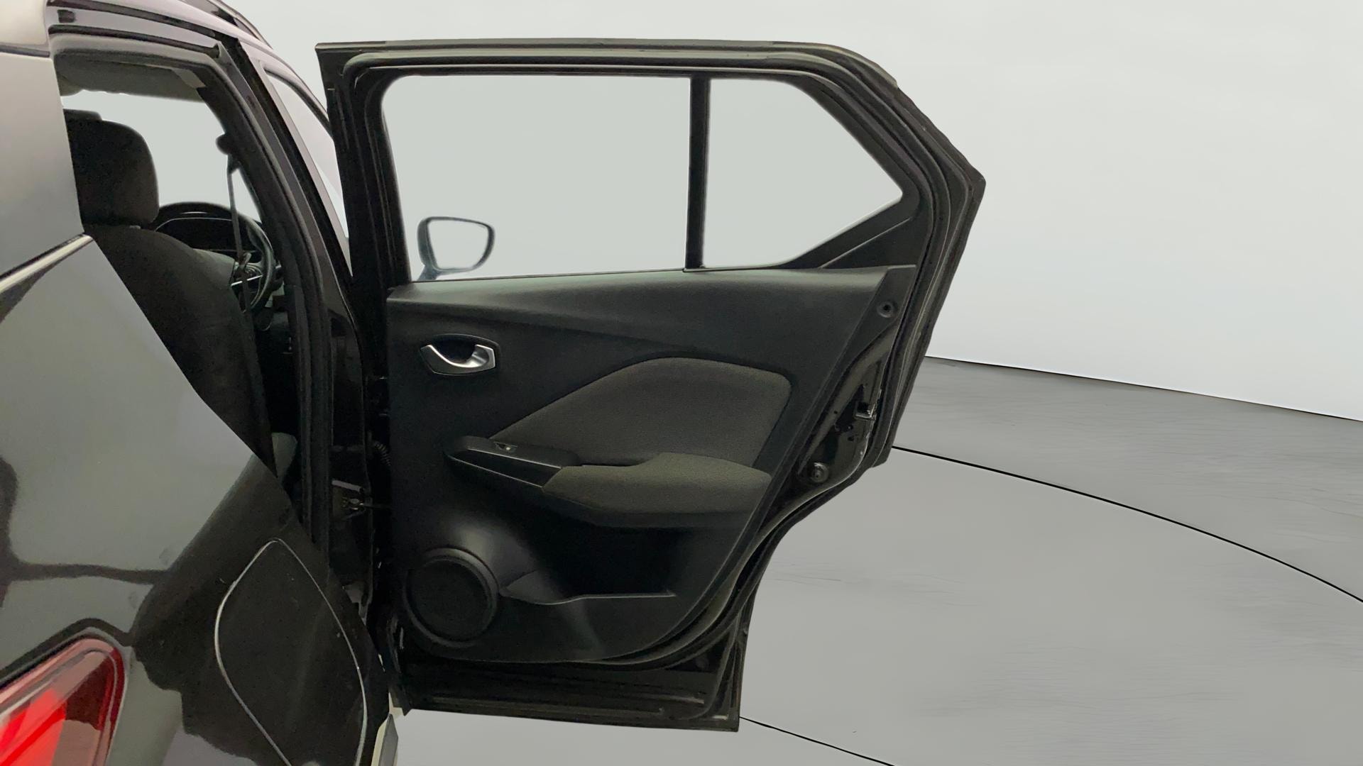 Used 2020 Nissan Kicks Used 2020 Nissan Kicks