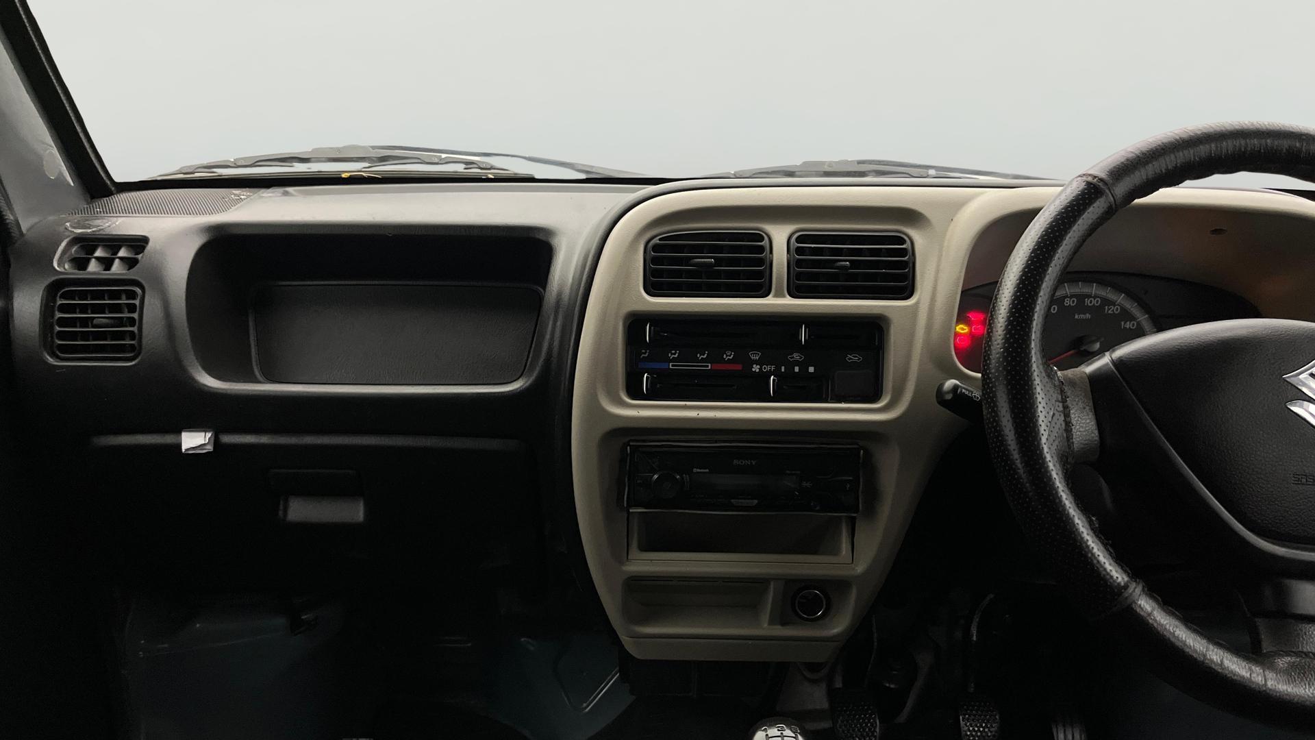 View 2021 Maruti Suzuki 1000 Base Variant Image 18 Used 2021 Maruti Suzuki 1000 Base Variant Image 18