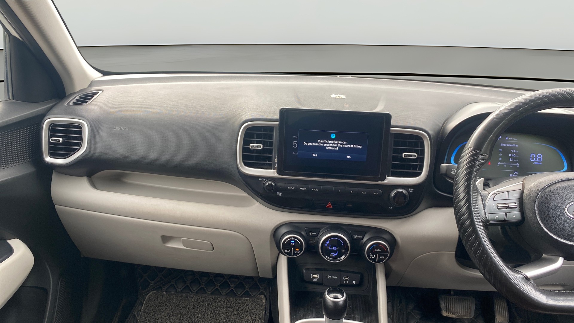 Used 2023 Hyundai Venue Used 2023 Hyundai Venue