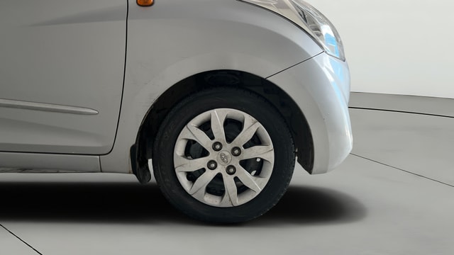 View Hyundai EON Image 39 Used Hyundai EON Image 39