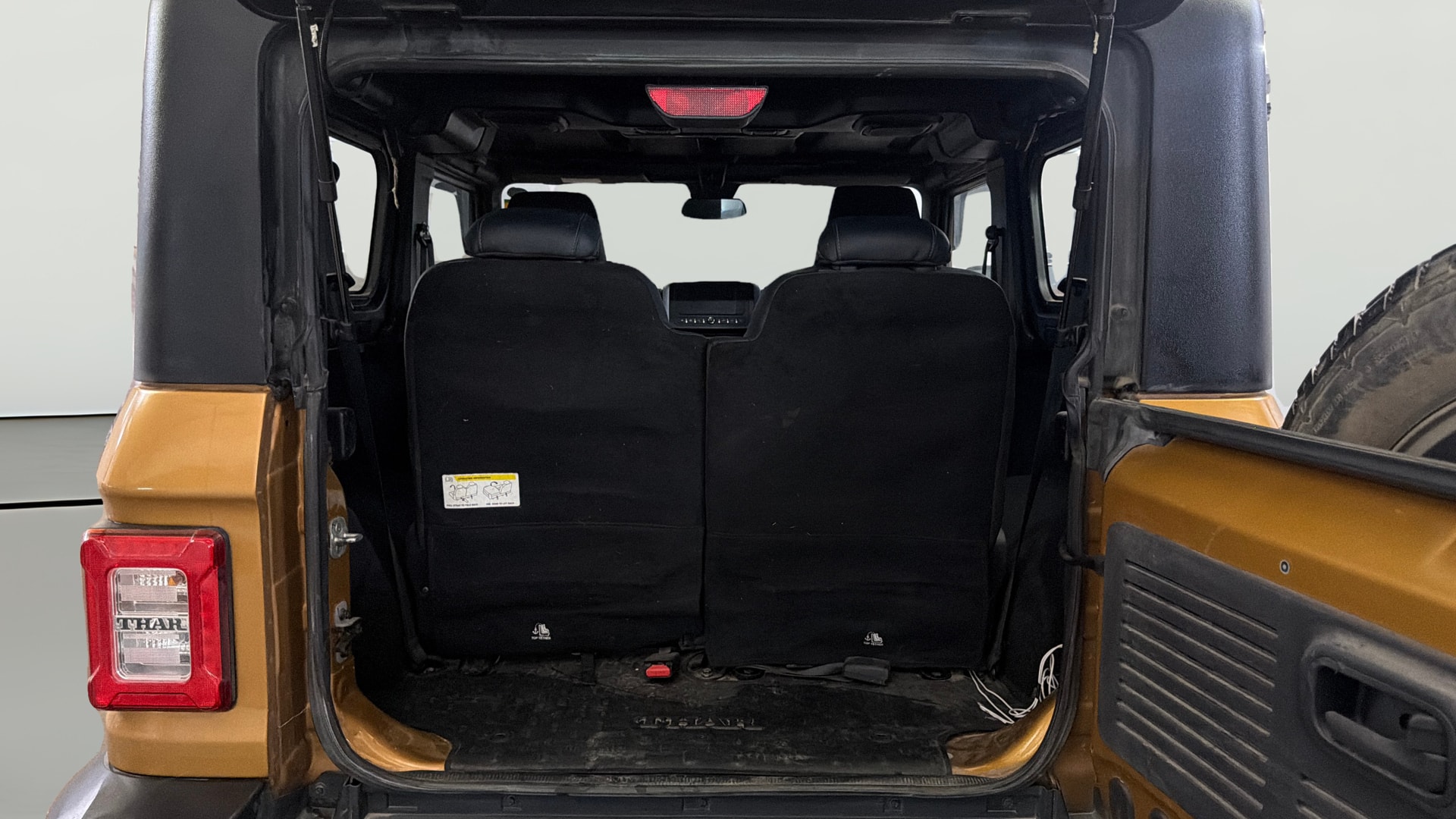 View 2023 Mahindra Thar AX Standard Manual Soft Top 6 Seater Image 37 Used 2023 Mahindra Thar AX Standard Manual Soft Top 6 Seater Image 37