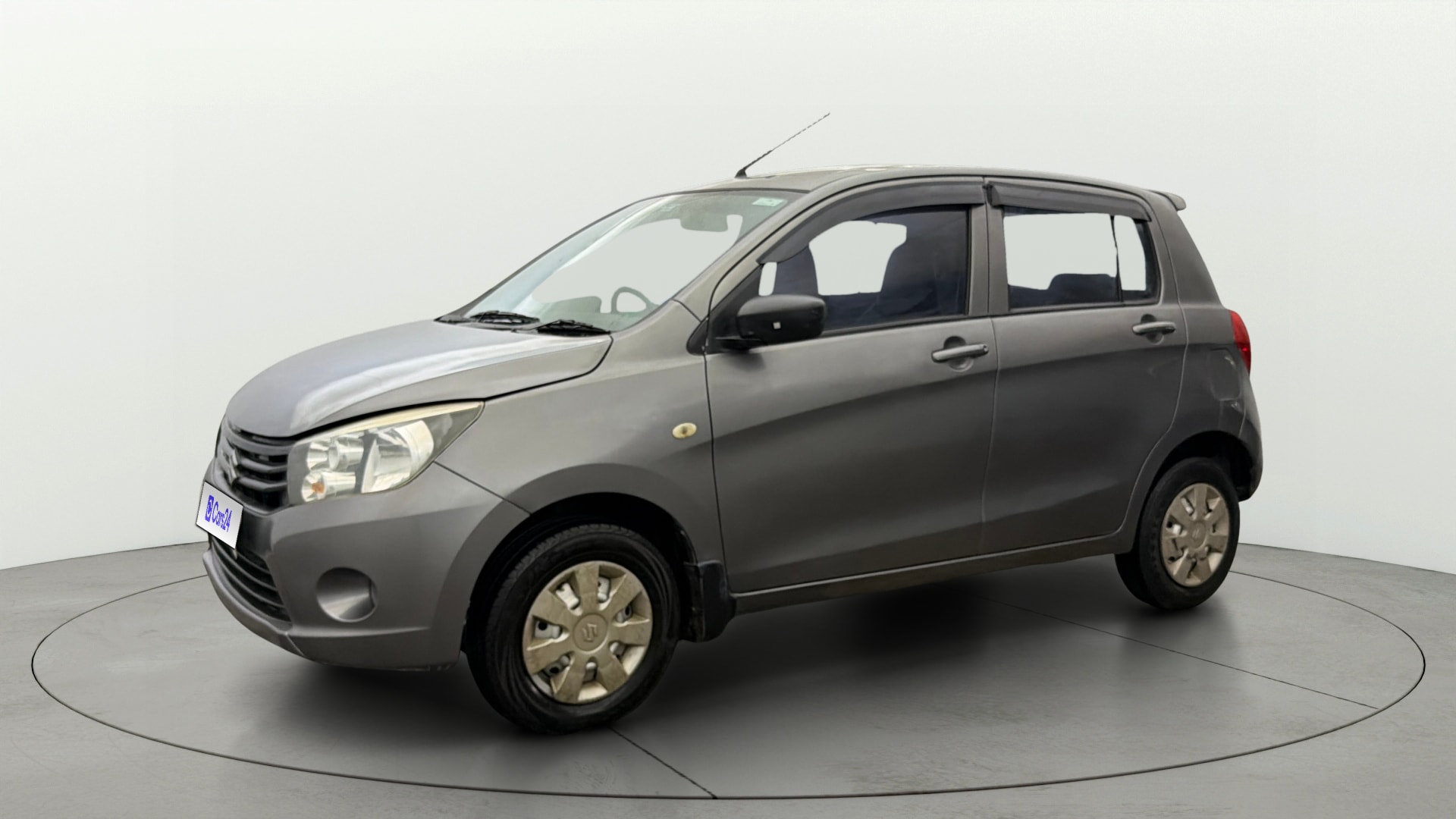 View 2015 Maruti Suzuki 1000 Base Variant Image 34 Used 2015 Maruti Suzuki 1000 Base Variant Image 34