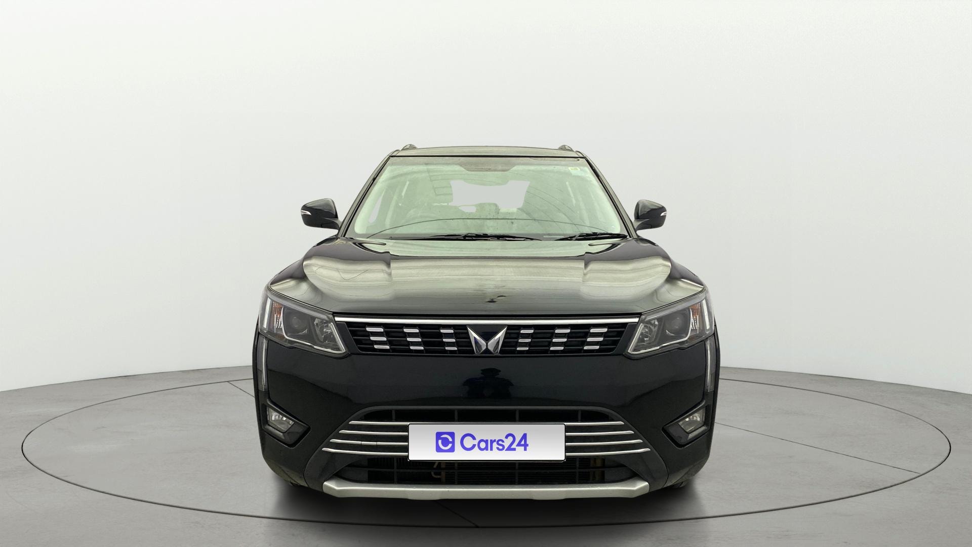 Used 2023 Mahindra XUV300 Used 2023 Mahindra XUV300