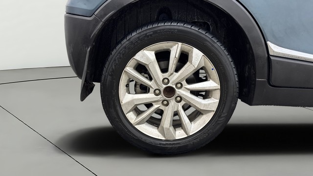 View Mahindra XUV300 Image 24 Used Mahindra XUV300 Image 24