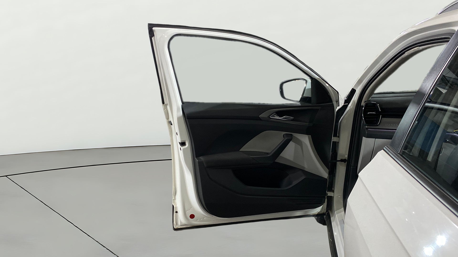 View 2023 Skoda Kushaq Ambition 1.0 TSI AT Image 31 Used 2023 Skoda Kushaq Ambition 1.0 TSI AT Image 31
