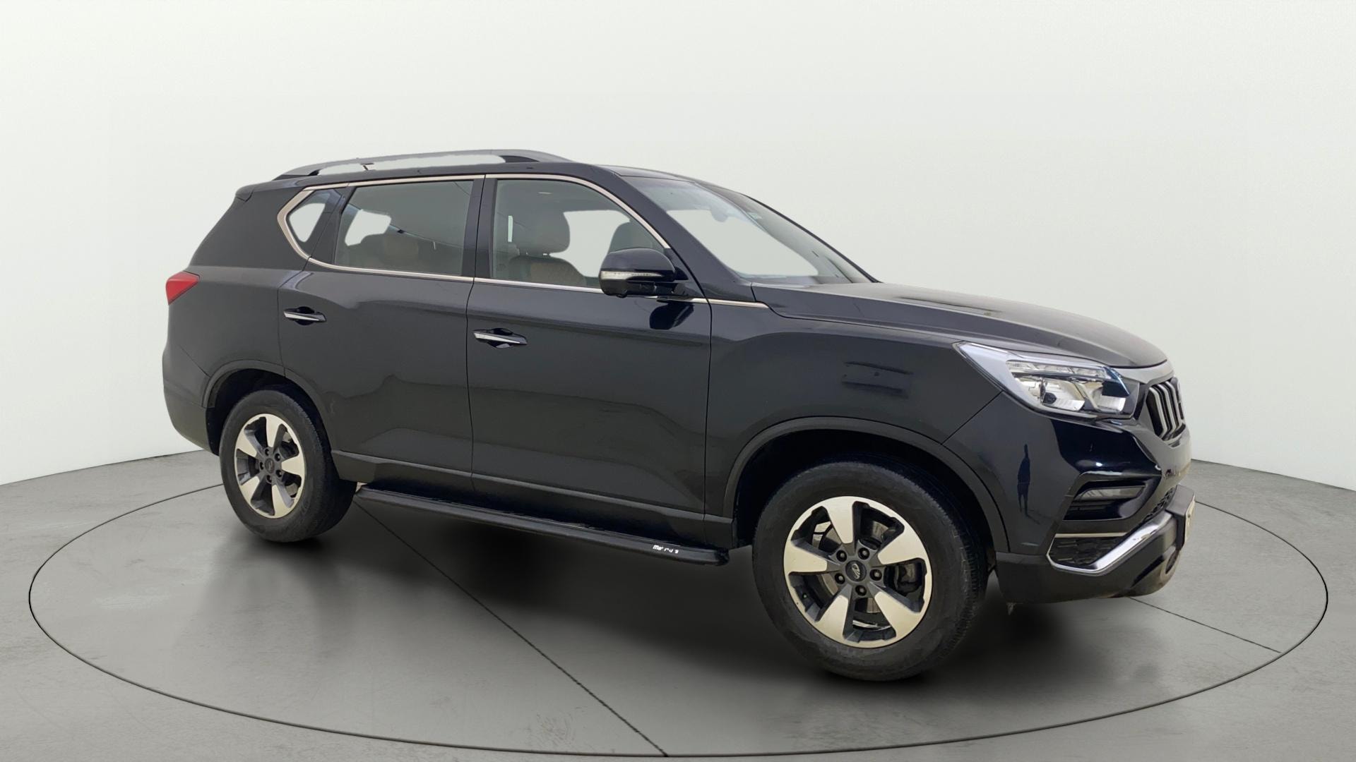 Used 2022 Mahindra Alturas G4 Used 2022 Mahindra Alturas G4