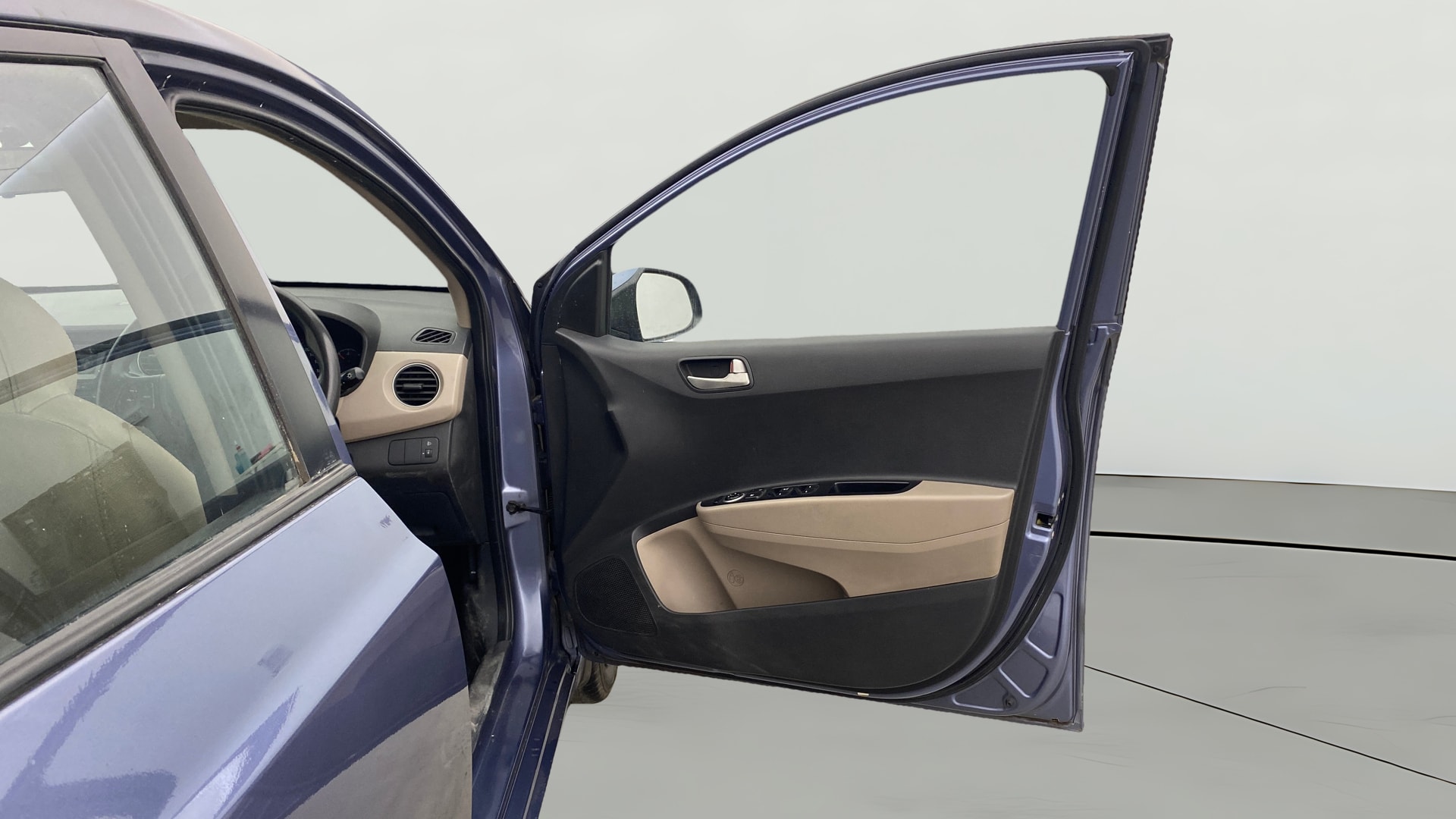 View 2015 Hyundai Xcent S Petrol Image 43 Used 2015 Hyundai Xcent S Petrol Image 43