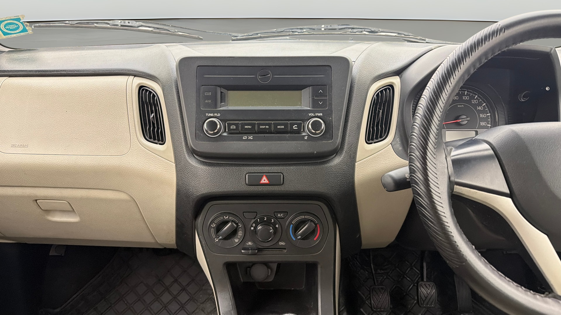 View 2022 Maruti Suzuki 1000 Base Variant Image 30 Used 2022 Maruti Suzuki 1000 Base Variant Image 30