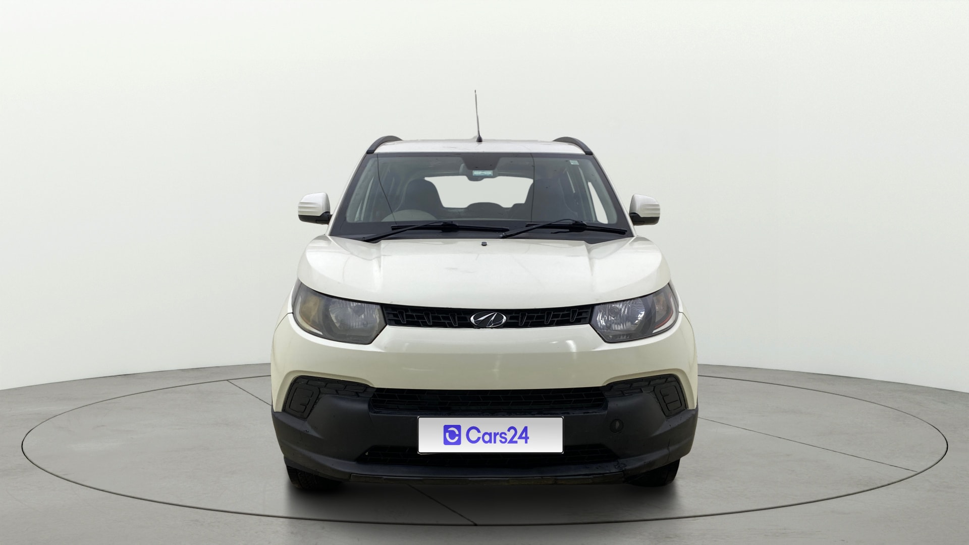Used 2017 Mahindra KUV100 Used 2017 Mahindra KUV100