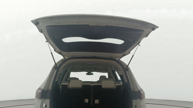 View Tata Safari Image 33 Used Tata Safari Image 33