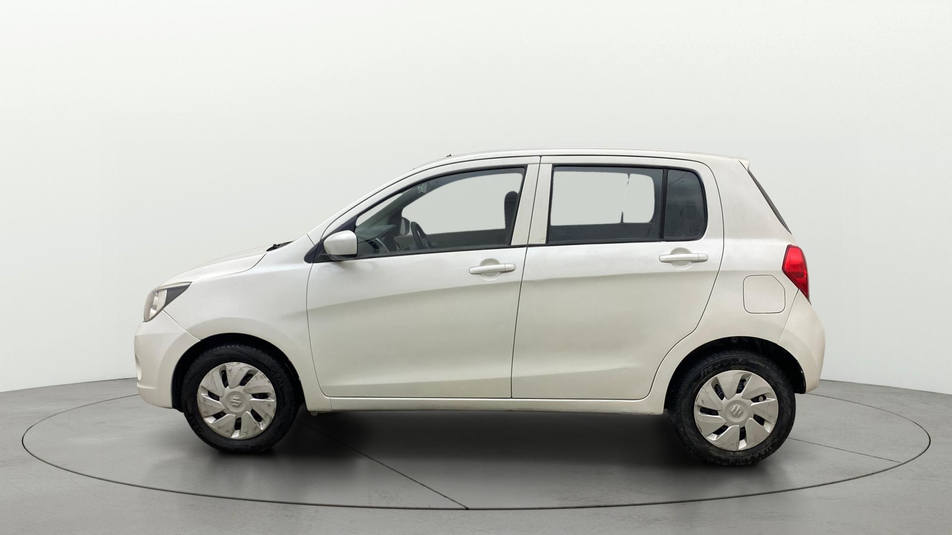 View 2014 Maruti Suzuki 1000 Base Variant Image 5 Used 2014 Maruti Suzuki 1000 Base Variant Image 5