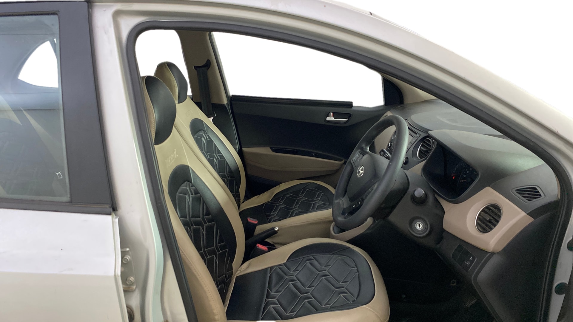 View 2016 Hyundai Xcent S Petrol Image 25 Used 2016 Hyundai Xcent S Petrol Image 25
