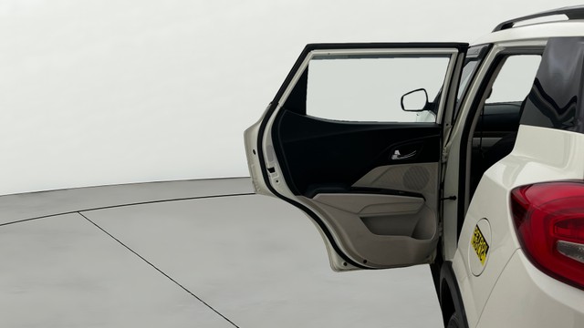 View Mahindra XUV300 Image 23 Used Mahindra XUV300 Image 23