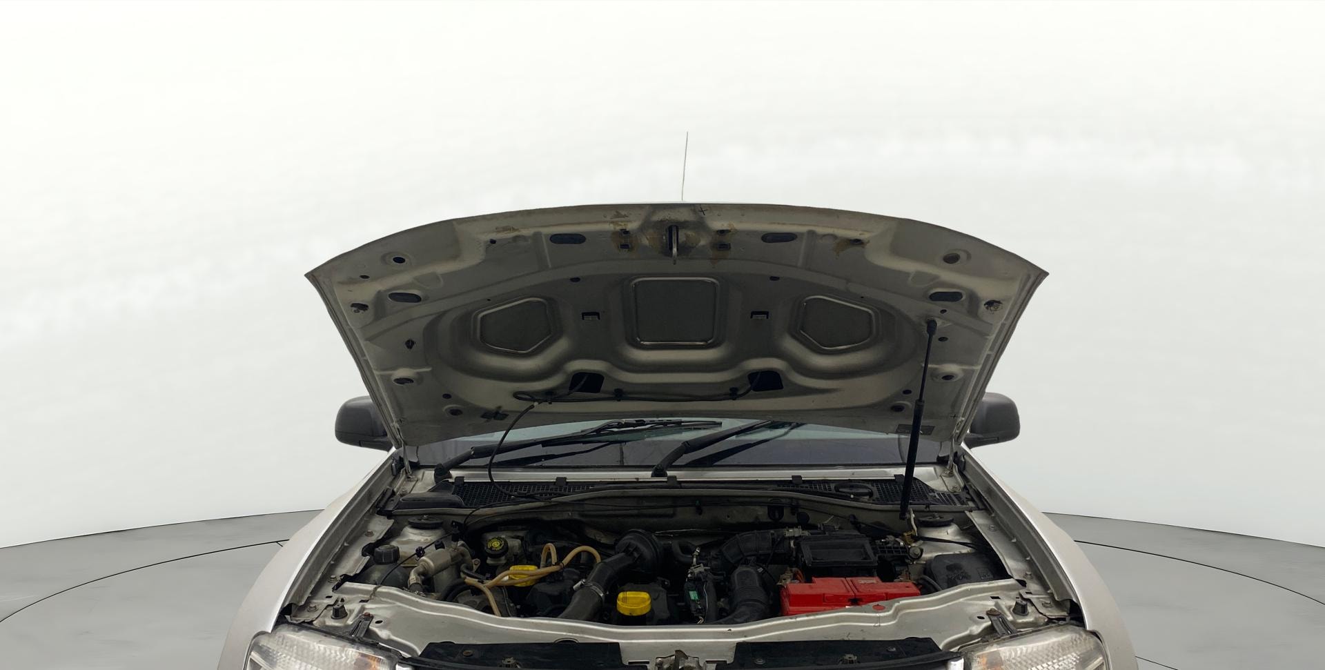 View 2015 Renault Duster Diesel 85PS RXE Image 31 Used 2015 Renault Duster Diesel 85PS RXE Image 31