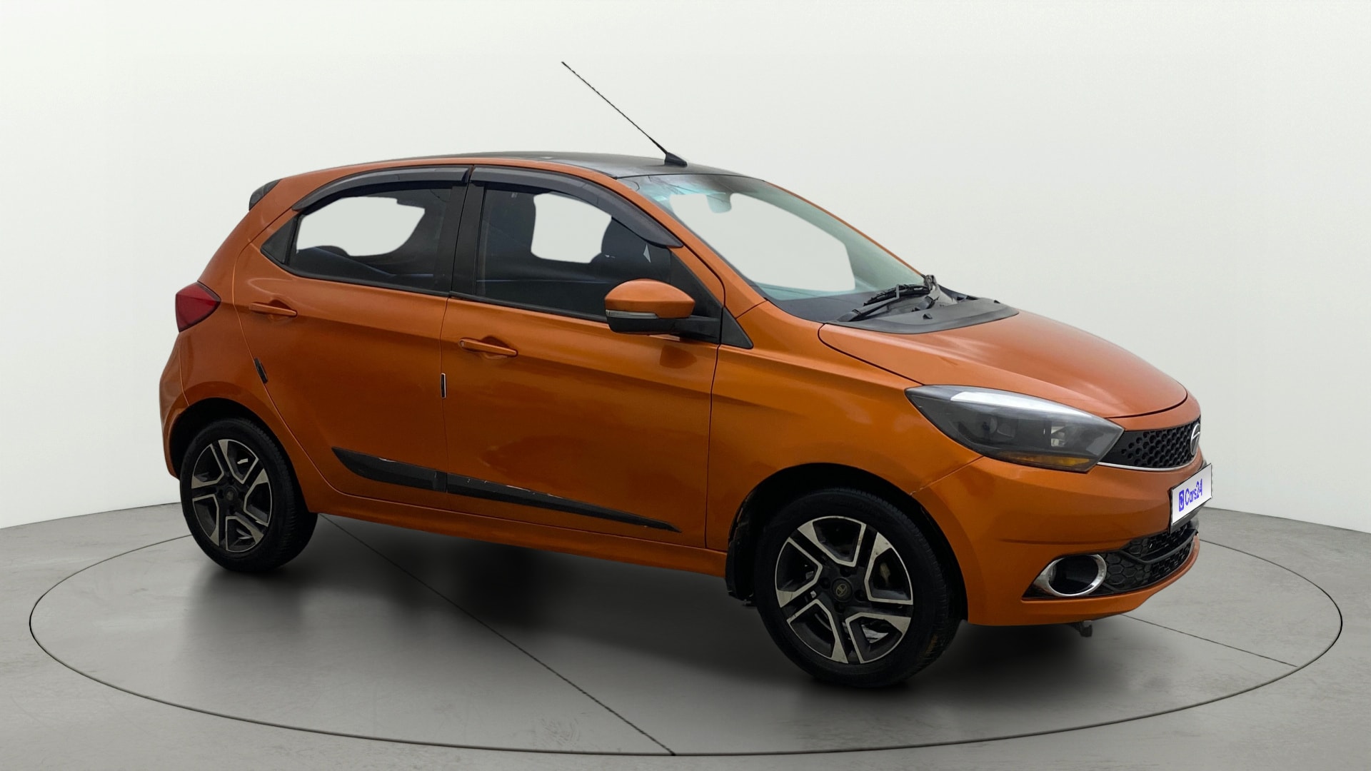 View 2019 Tata Tiago Revotorq XB Image 22 Used 2019 Tata Tiago Revotorq XB Image 22