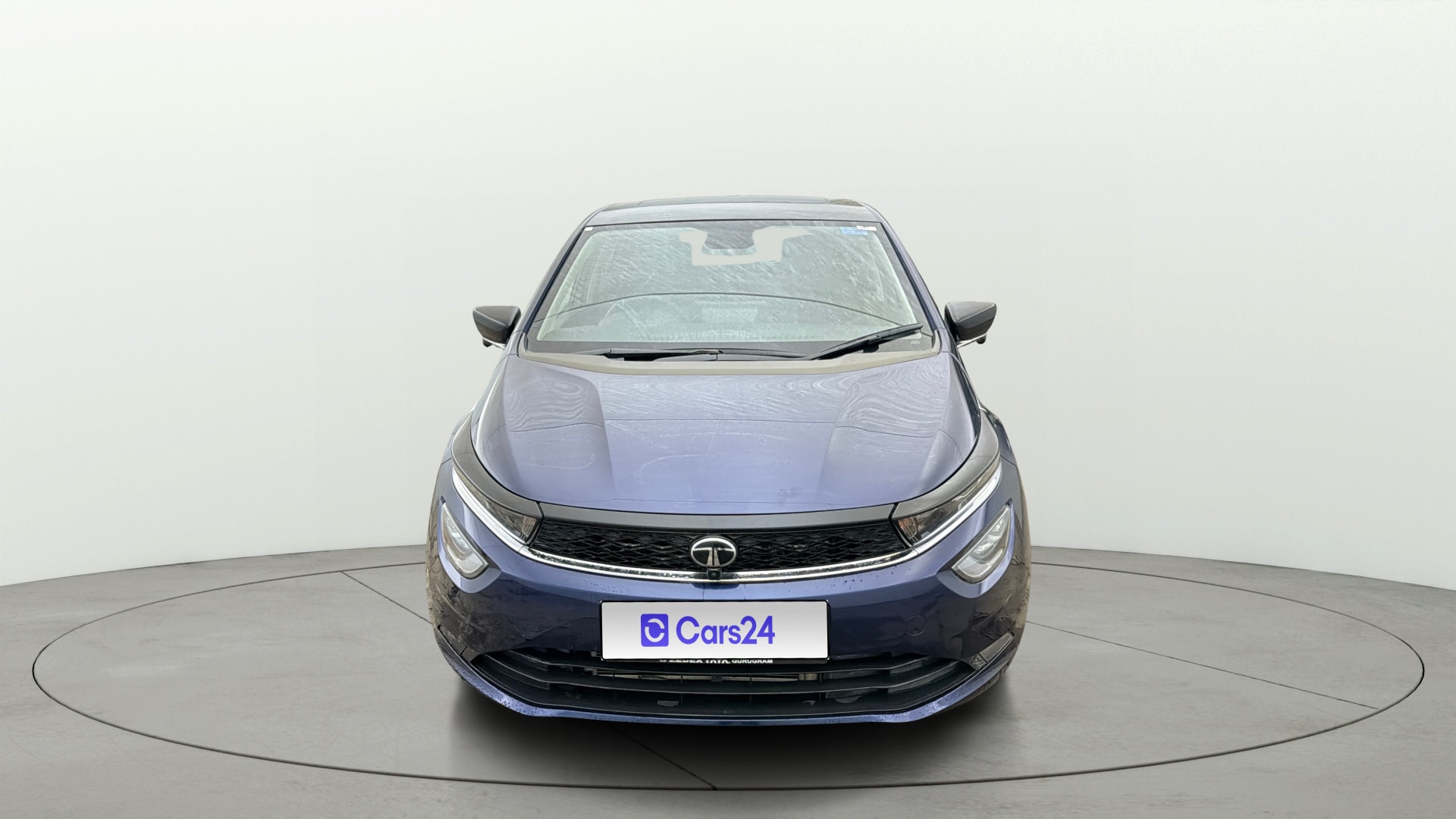 View 2024 Tata Altroz XZ Petrol Image 1 Used 2024 Tata Altroz XZ Petrol Image 1