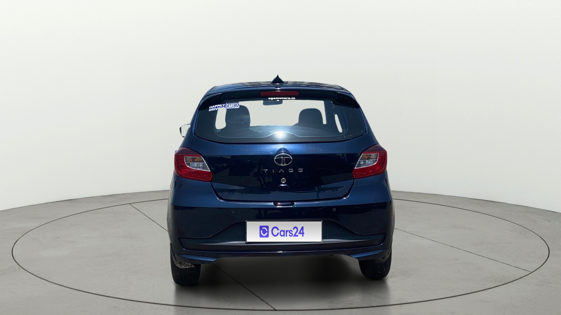 View 2025 Tata Tiago Revotorq XB Image 39 Used 2025 Tata Tiago Revotorq XB Image 39
