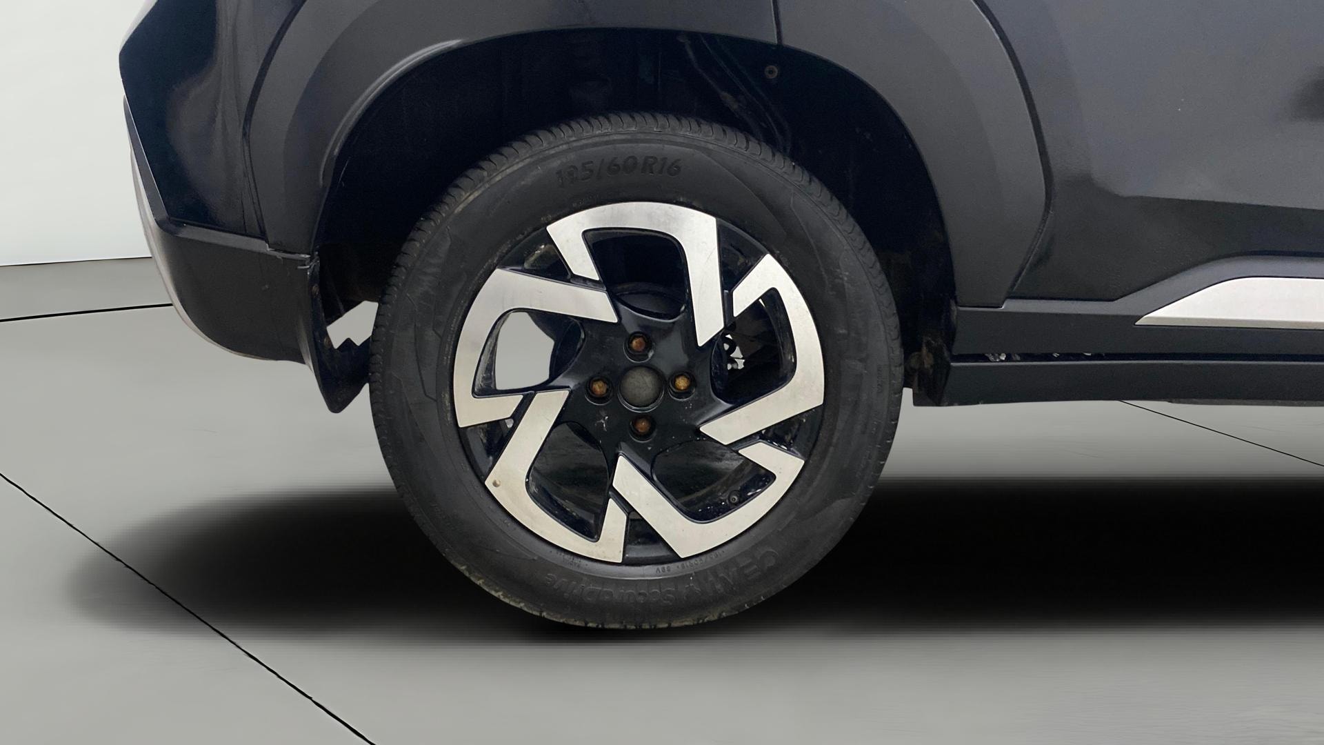 View 2022 Nissan Magnite XV Image 24 Used 2022 Nissan Magnite XV Image 24