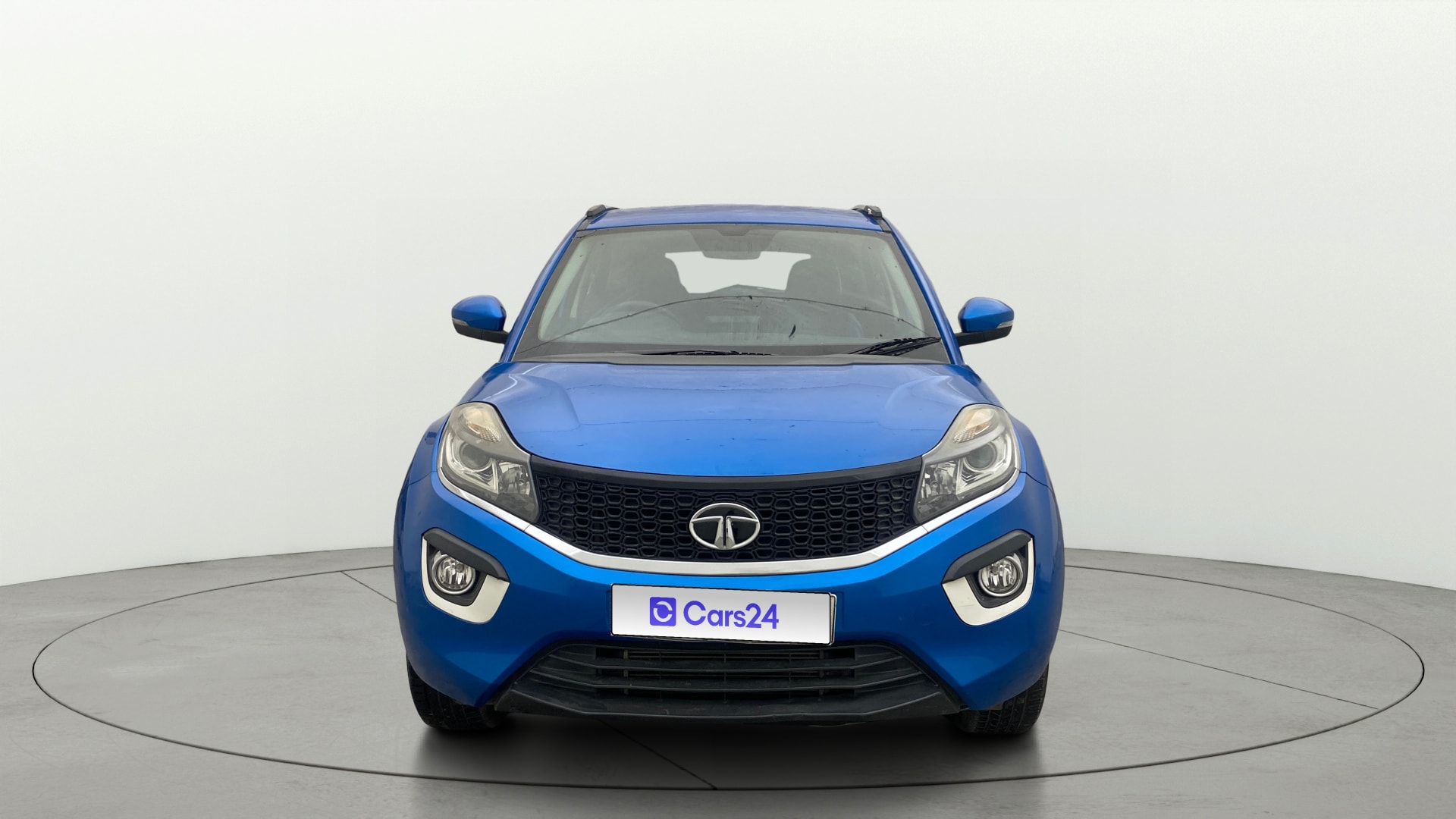 View 2019 Tata Nexon Revotron XE Image 1 Used 2019 Tata Nexon Revotron XE Image 1