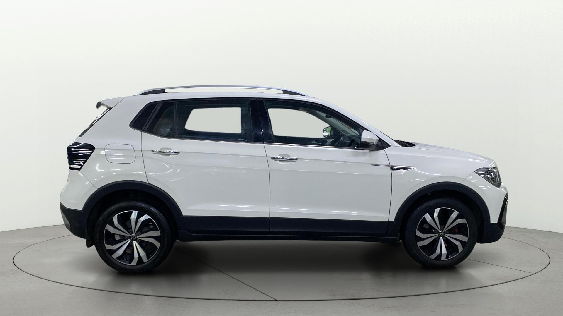 Used 2024 Volkswagen Taigun Used 2024 Volkswagen Taigun