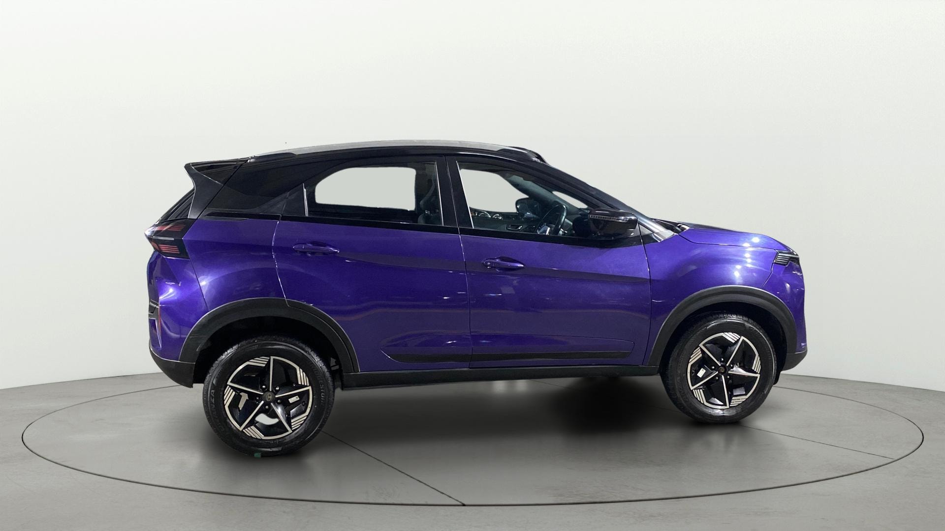 View 2025 Tata Nexon Revotron XE Image 27 Used 2025 Tata Nexon Revotron XE Image 27