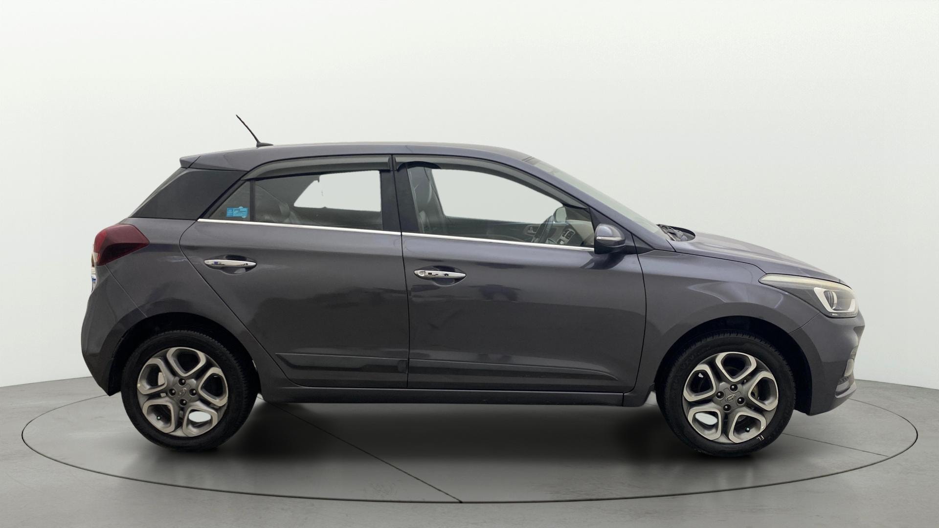 View 2019 Hyundai Elite i20 1.4 Asta Option Diesel BS IV Image 9 Used 2019 Hyundai Elite i20 1.4 Asta Option Diesel BS IV Image 9
