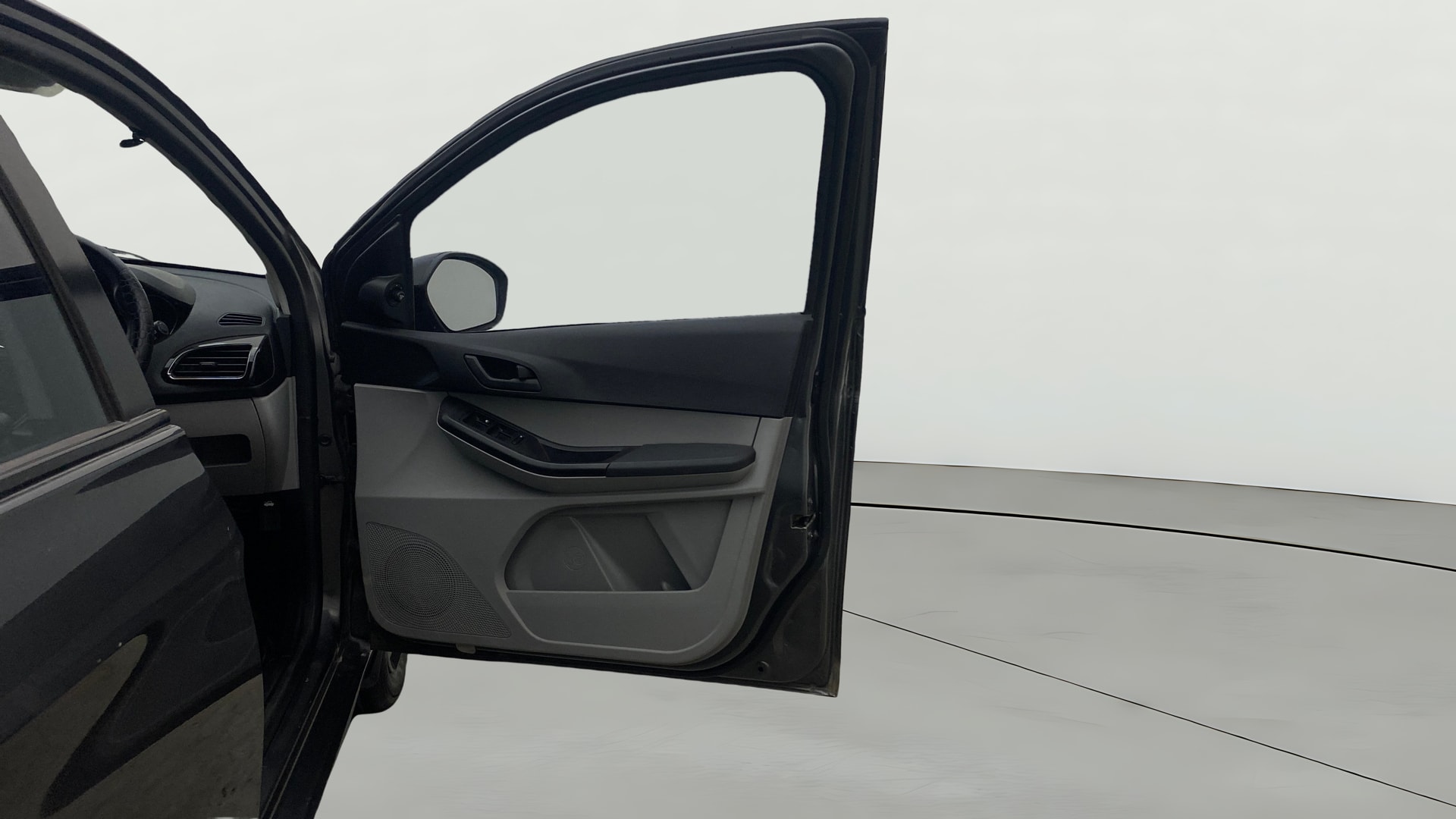 Used 2022 Tata Tiago Used 2022 Tata Tiago