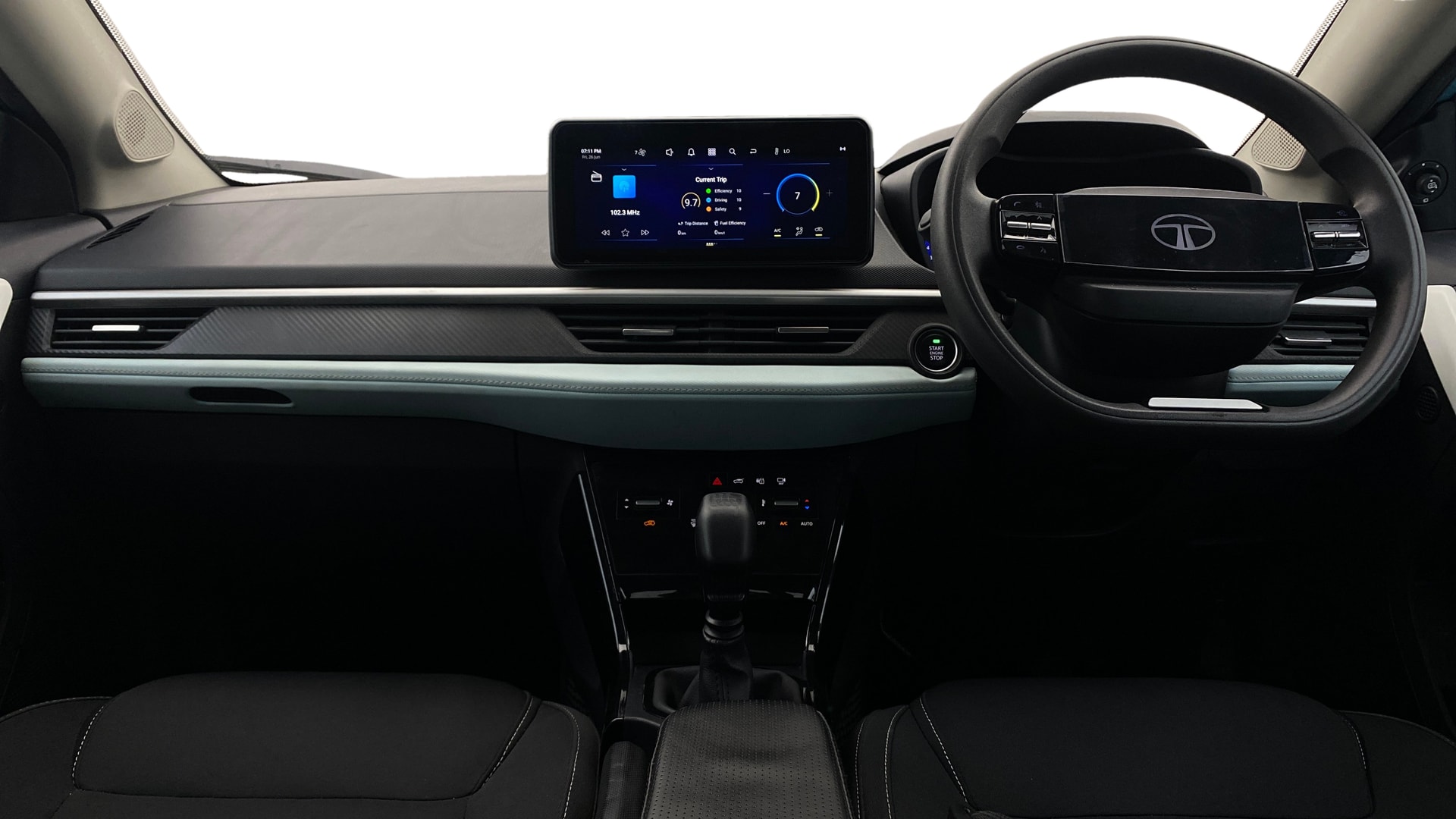 View 2024 Tata Nexon Revotron XE Image 16 Used 2024 Tata Nexon Revotron XE Image 16