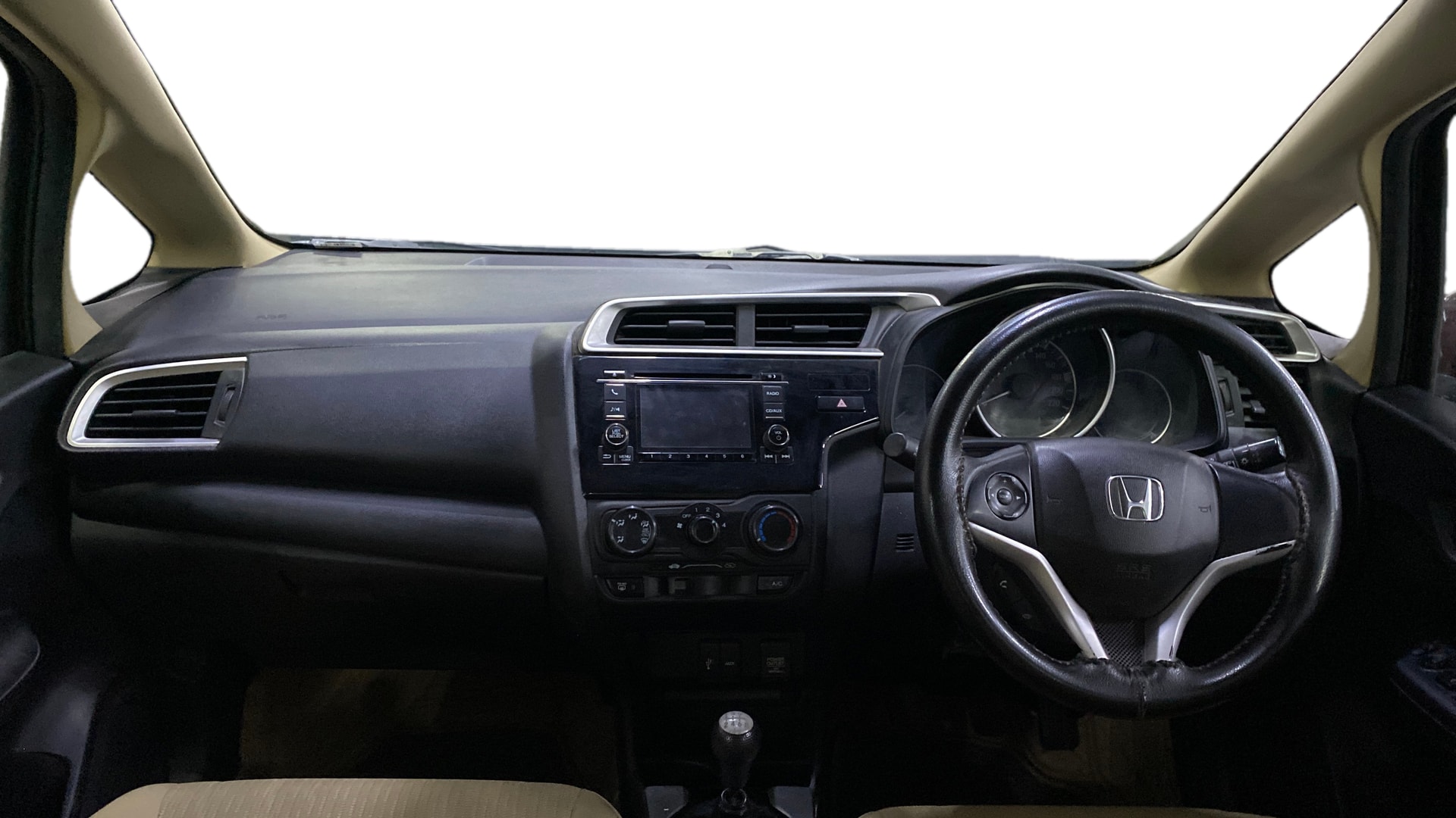 View 2017 Honda Jazz E MT Diesel Image 29 Used 2017 Honda Jazz E MT Diesel Image 29
