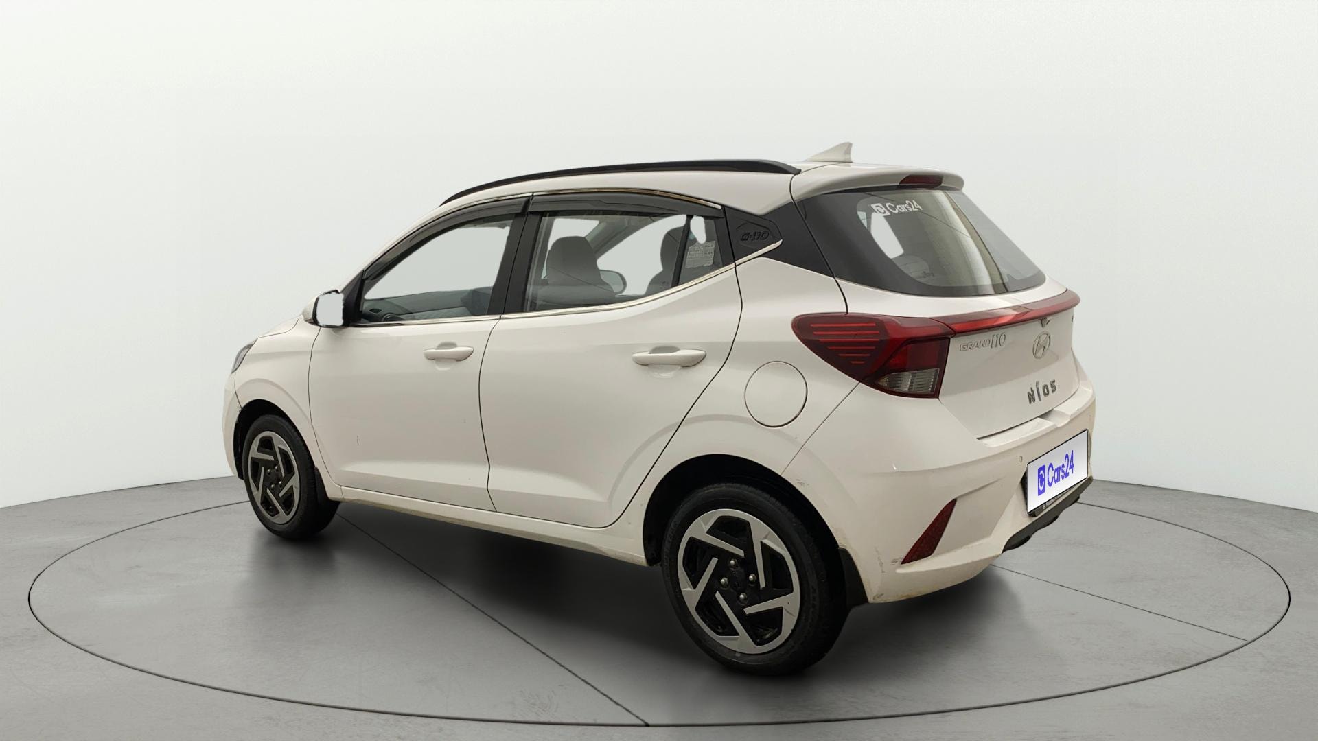 View 2023 Hyundai Grand i10 Nios Sportz Petrol Image 2 Used 2023 Hyundai Grand i10 Nios Sportz Petrol Image 2