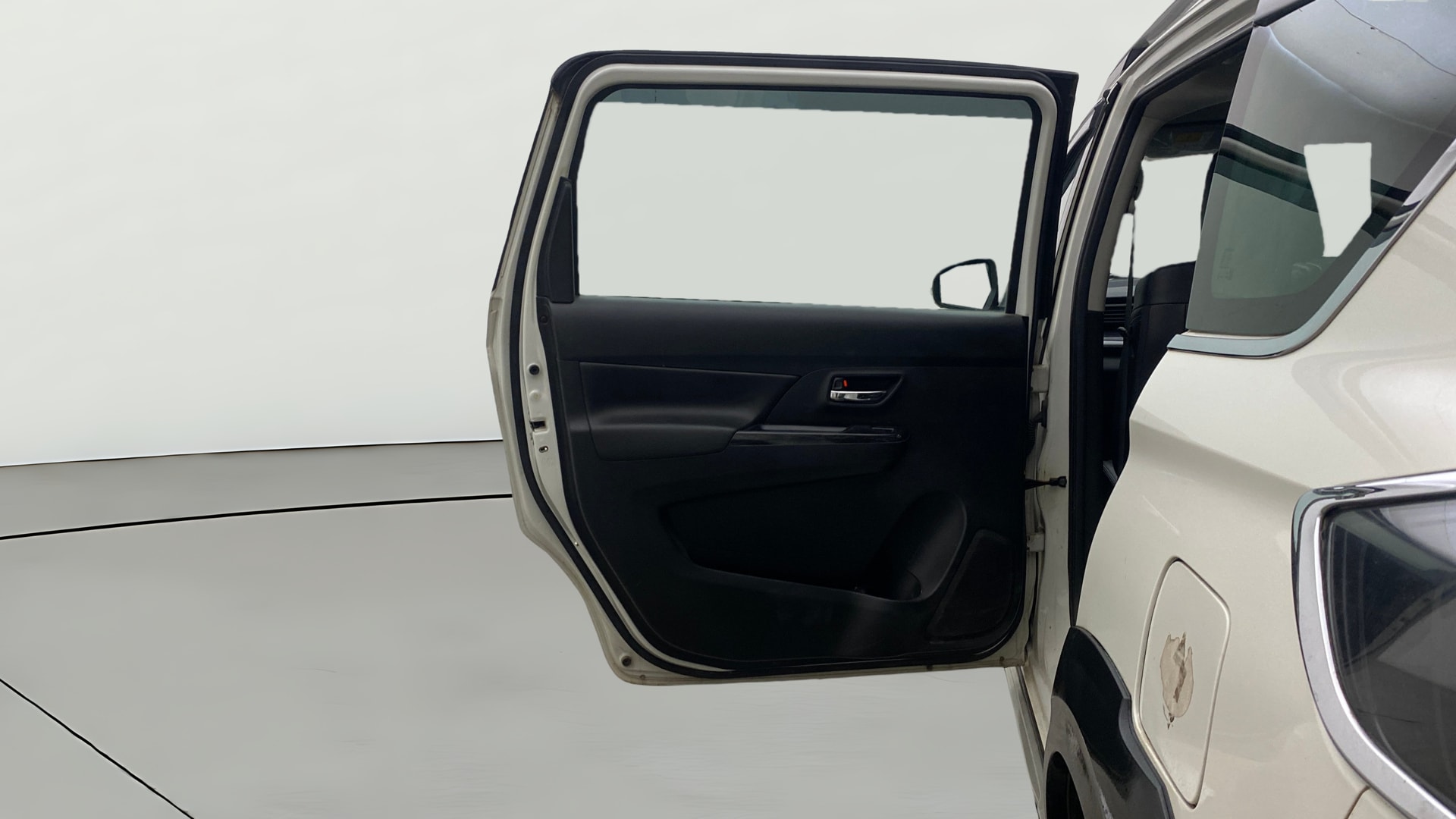 View 2022 Maruti Suzuki 1000 Base Variant Image 23 Used 2022 Maruti Suzuki 1000 Base Variant Image 23