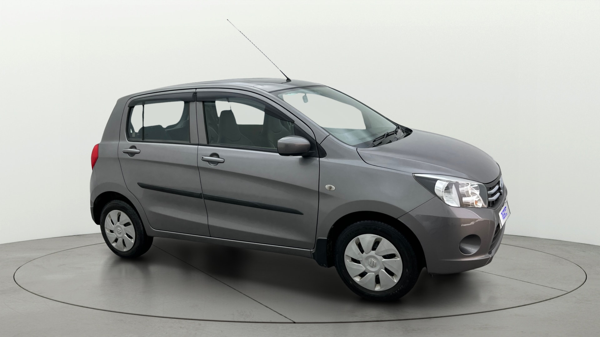 View 2017 Maruti Suzuki 1000 Base Variant Image 21 Used 2017 Maruti Suzuki 1000 Base Variant Image 21